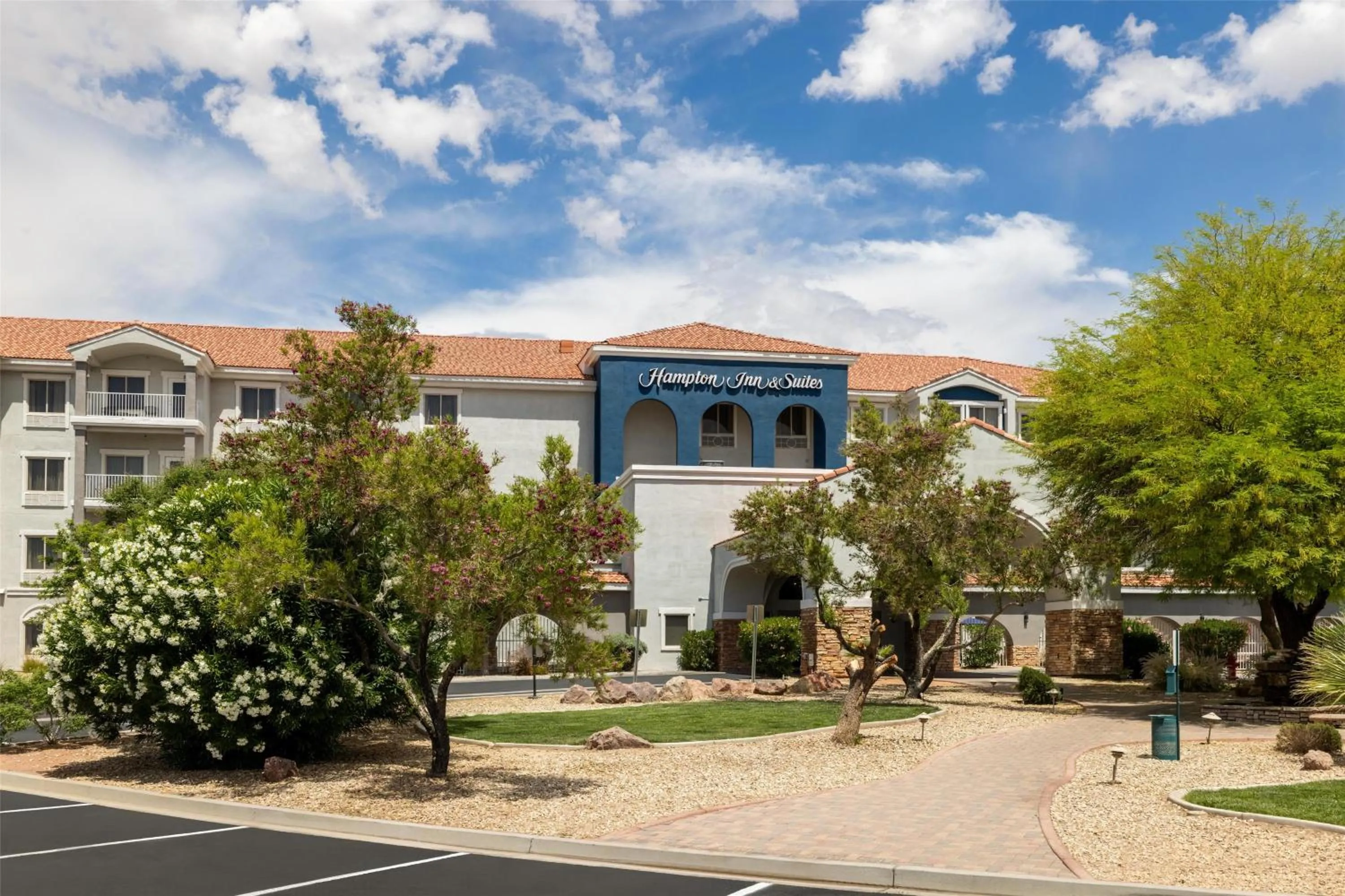 Property building in Hampton Inn & Suites by Hilton Mesquite