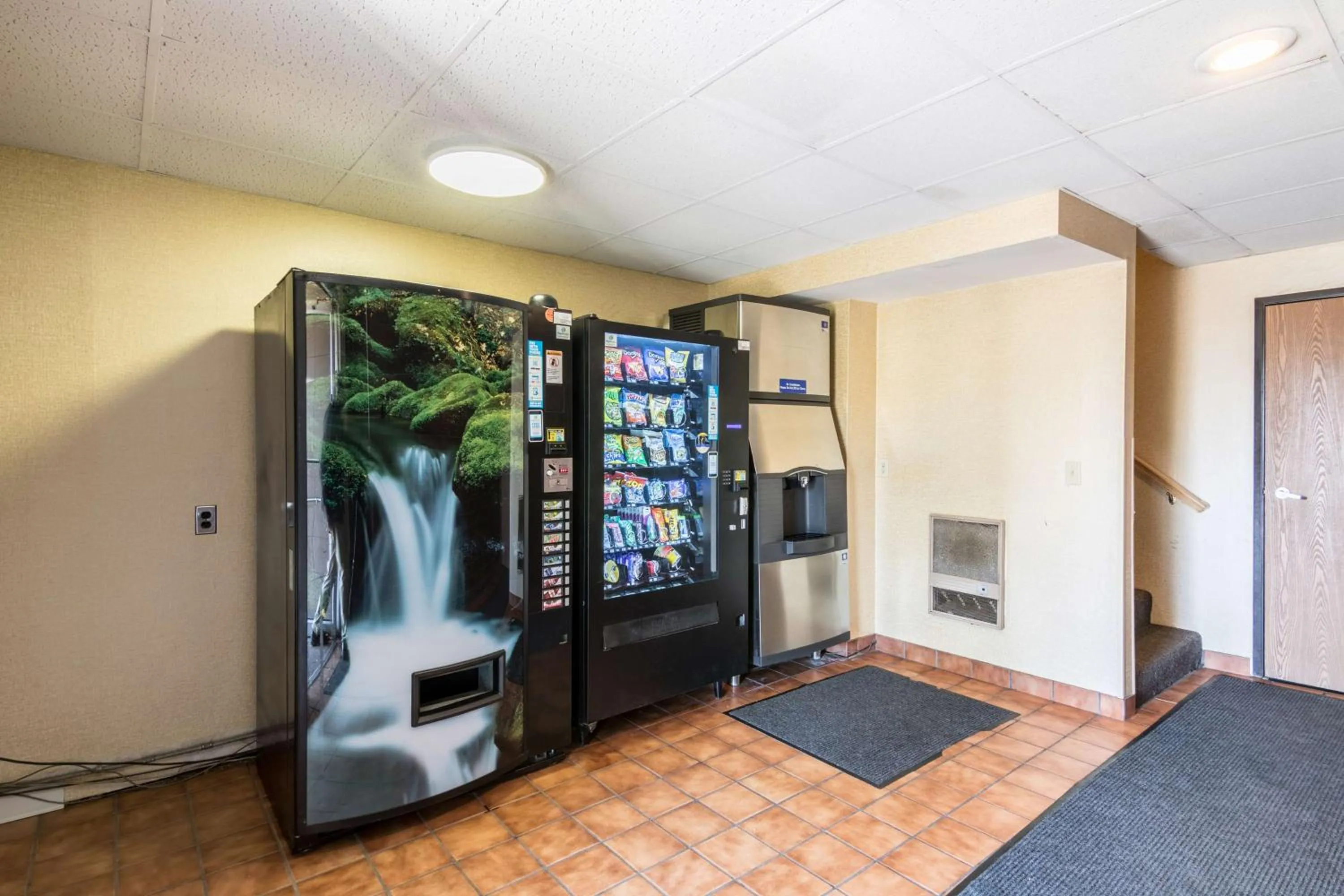 On site in Motel 6-Eau Claire, WI