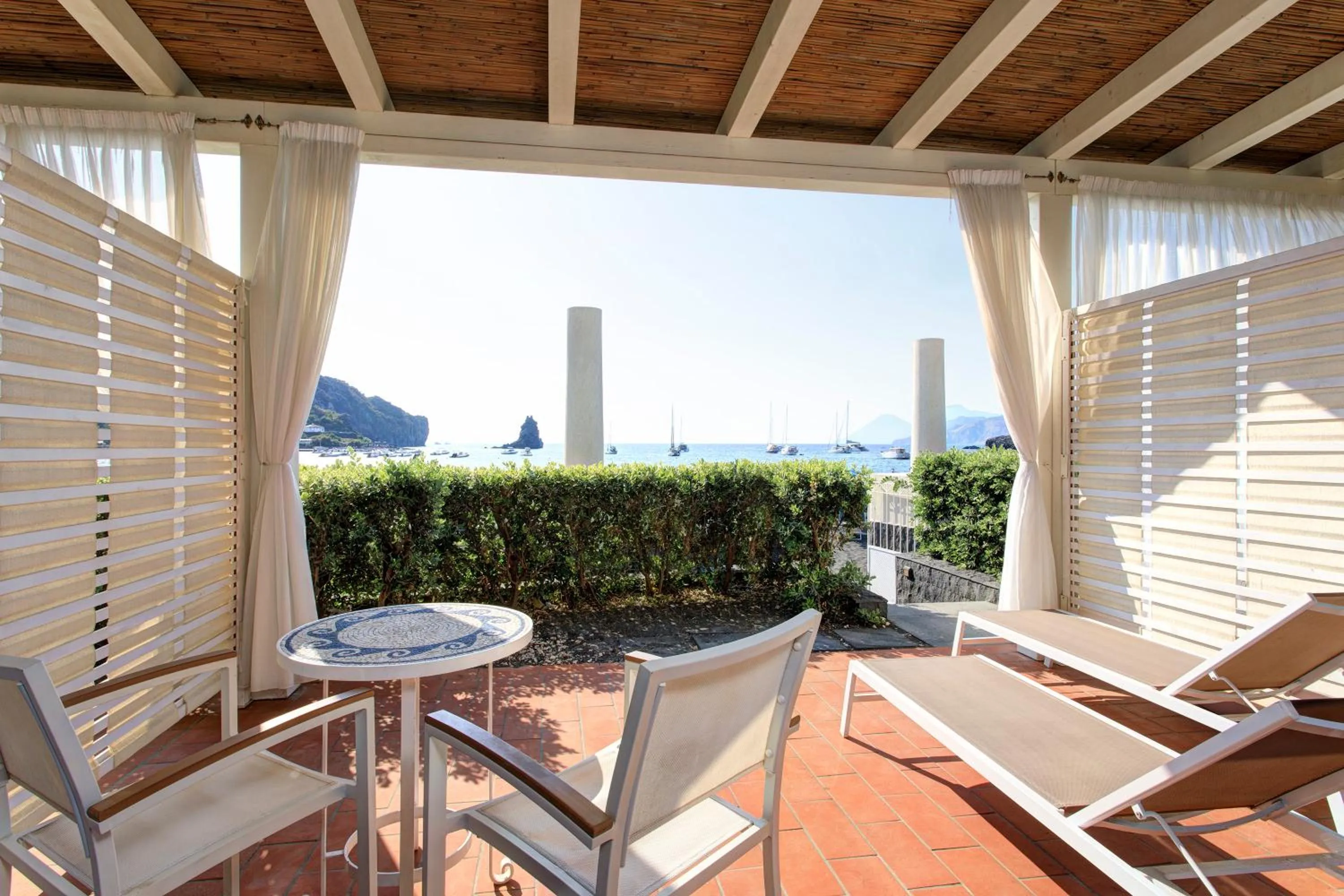 Patio in Les Sables Noirs & Spa