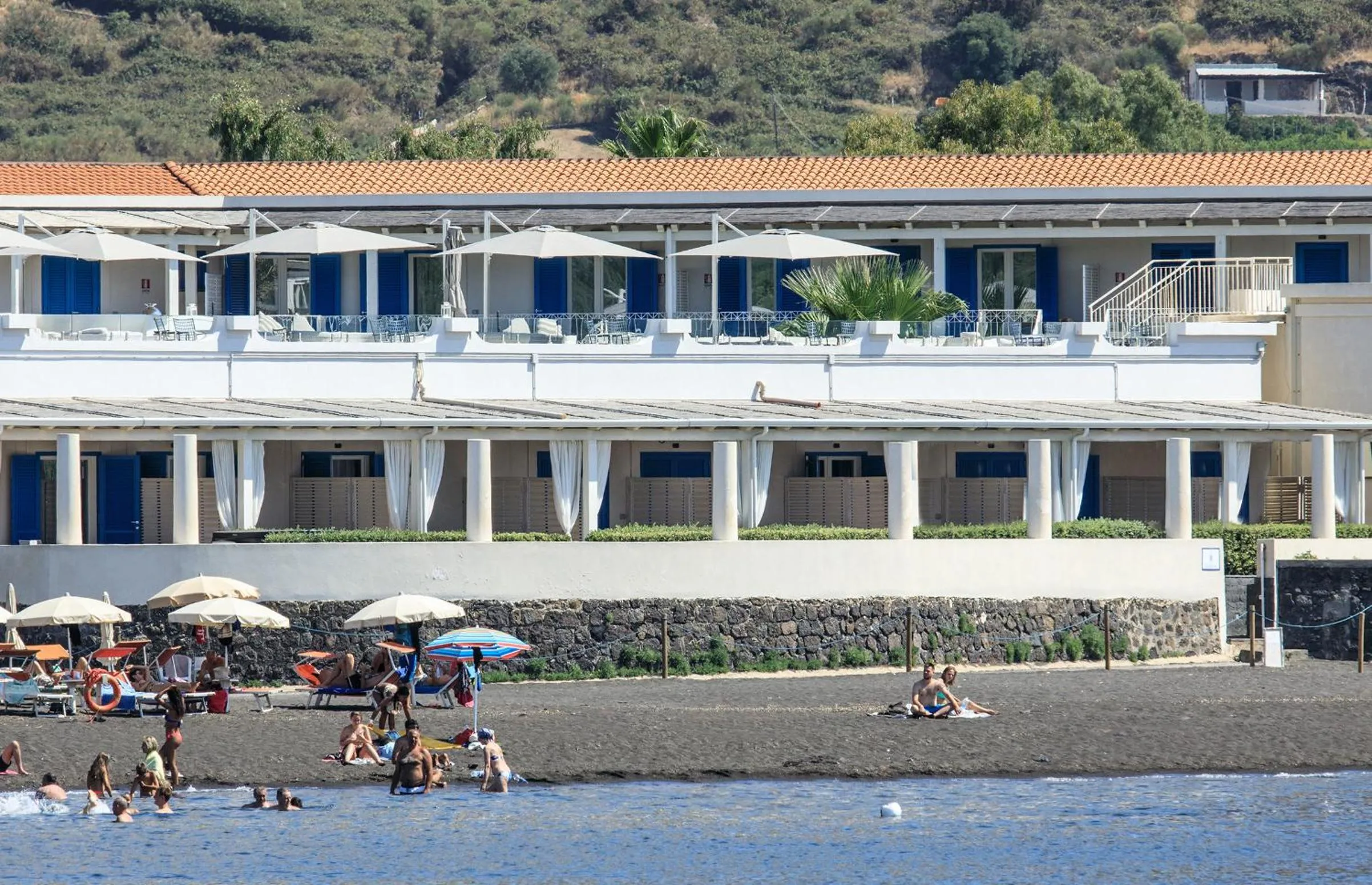 Property building in Les Sables Noirs & Spa