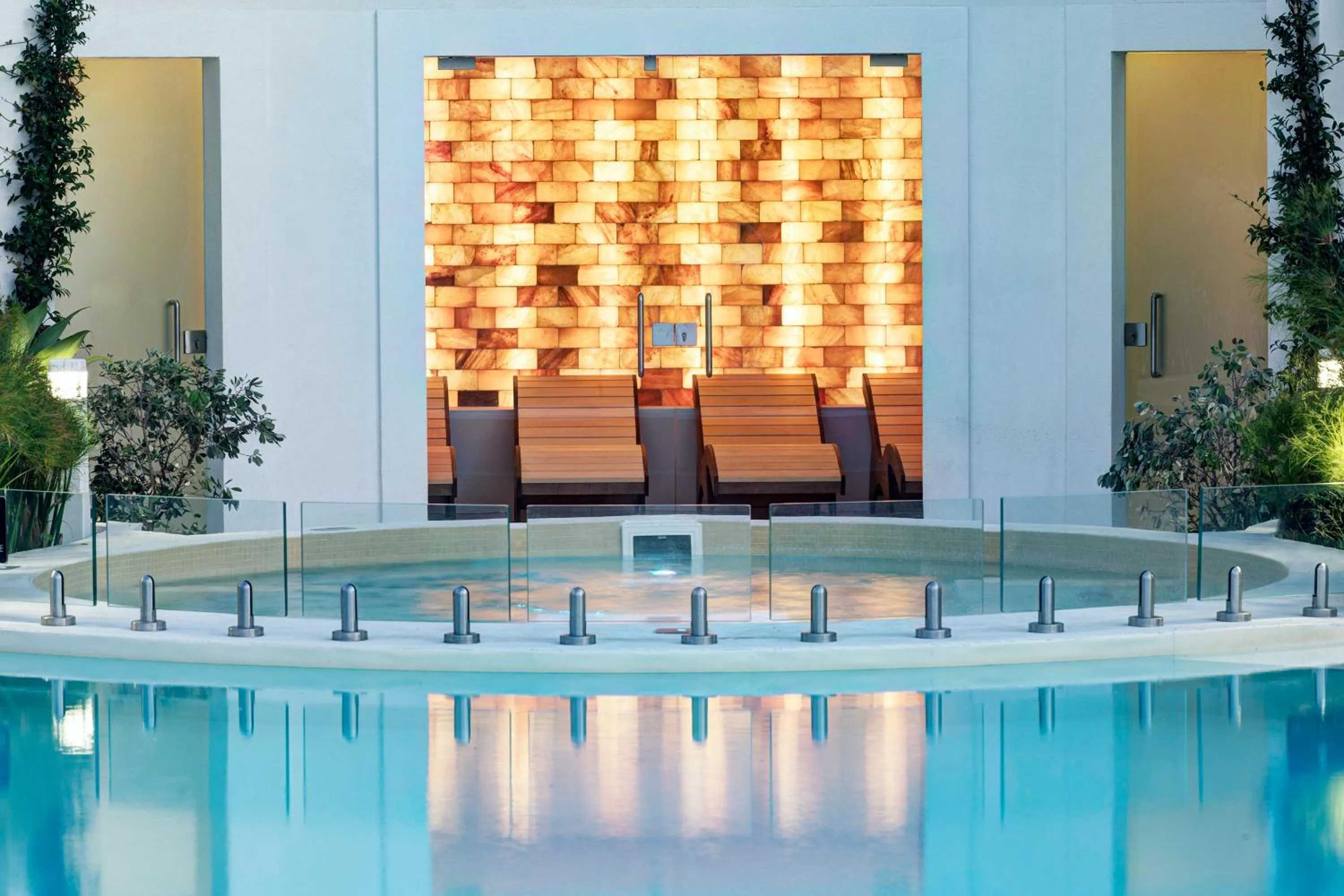 Hot Tub in Les Sables Noirs & Spa