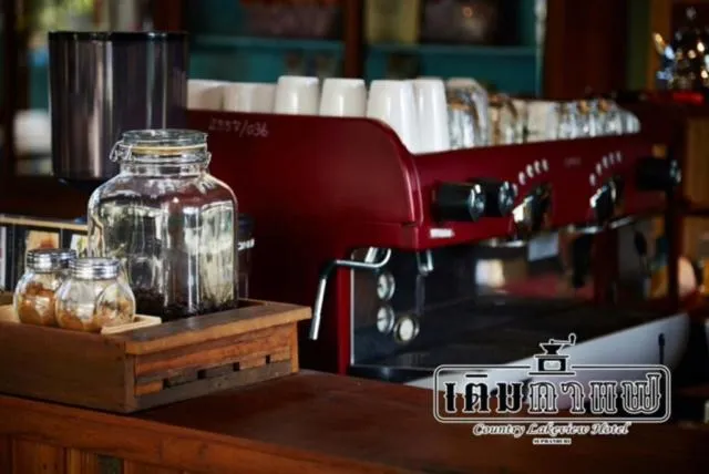 Non alcoholic drinks in Country Lake View Hotel