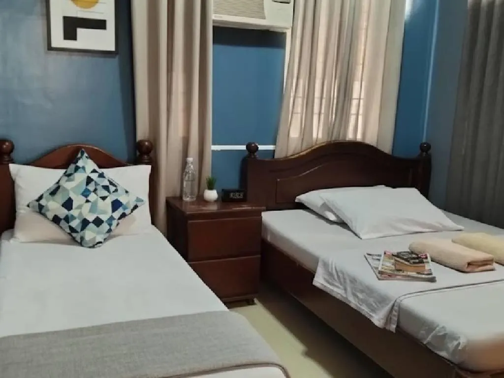Bed in Mactan-Cebu Airport Budget Hotel