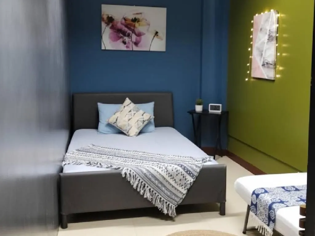 Bed in Mactan-Cebu Airport Budget Hotel