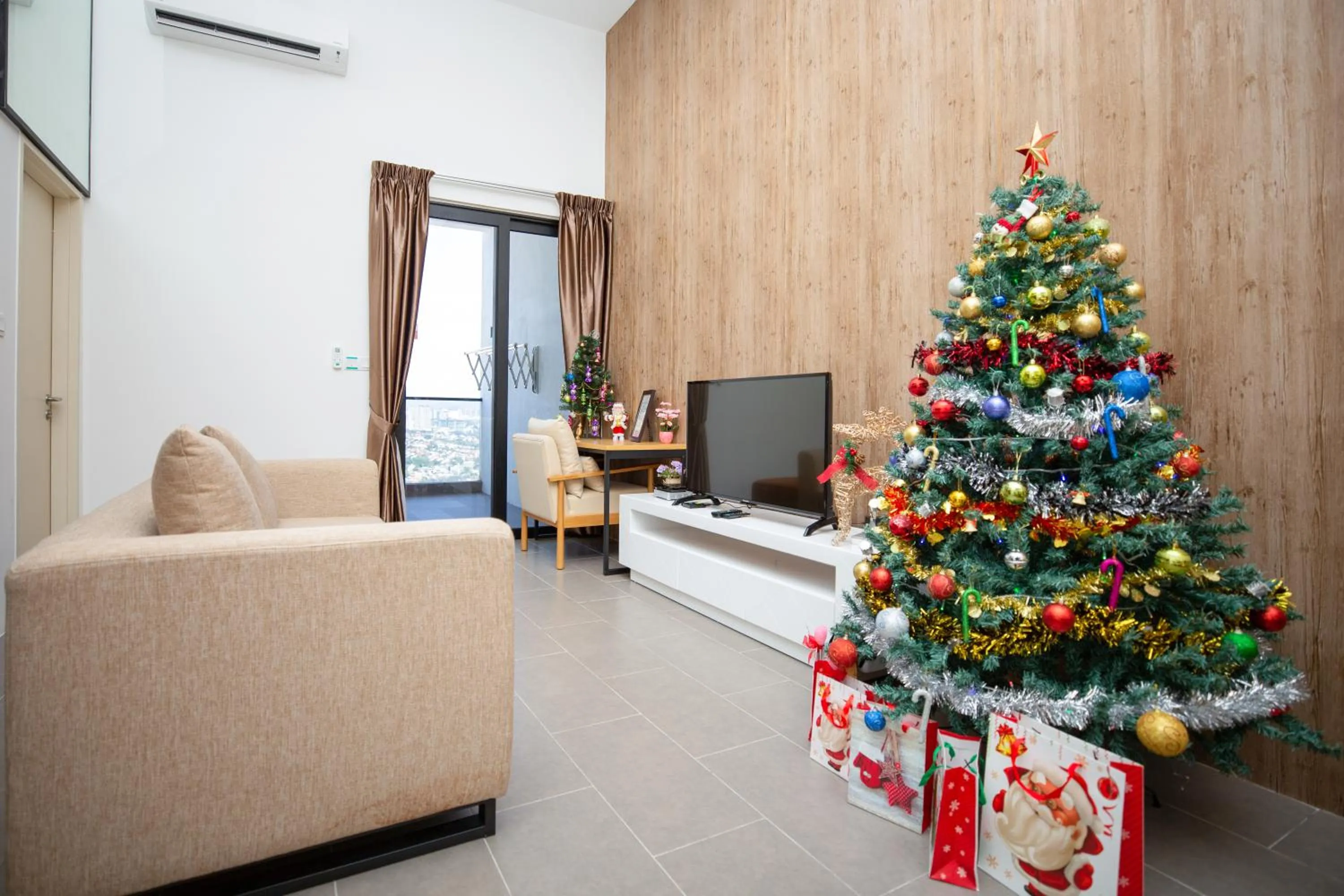 TV and multimedia in KL Sentral Bangsar Suites EST BY PSM LUXURY SUITES