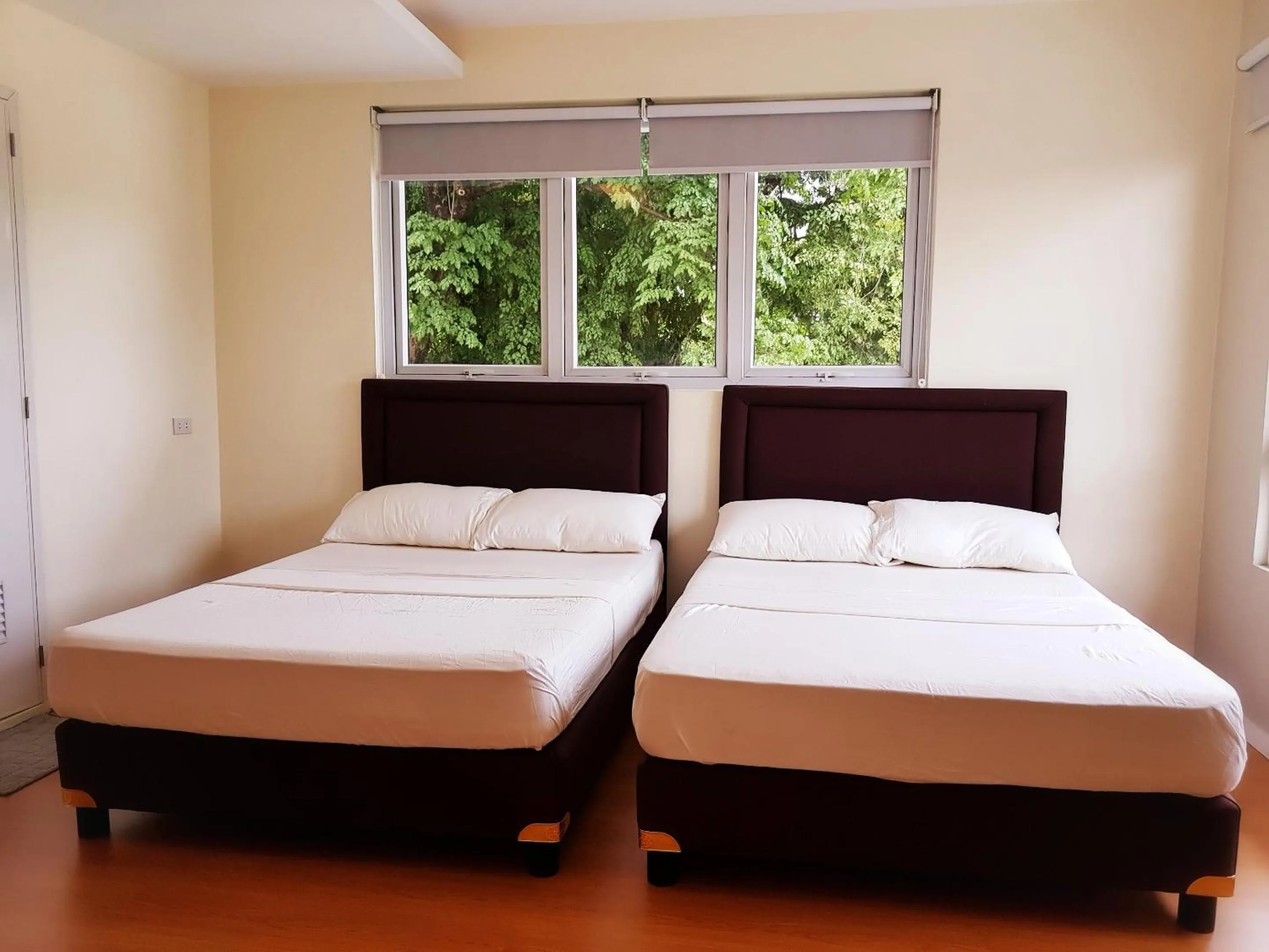 Bed in The Leaf House