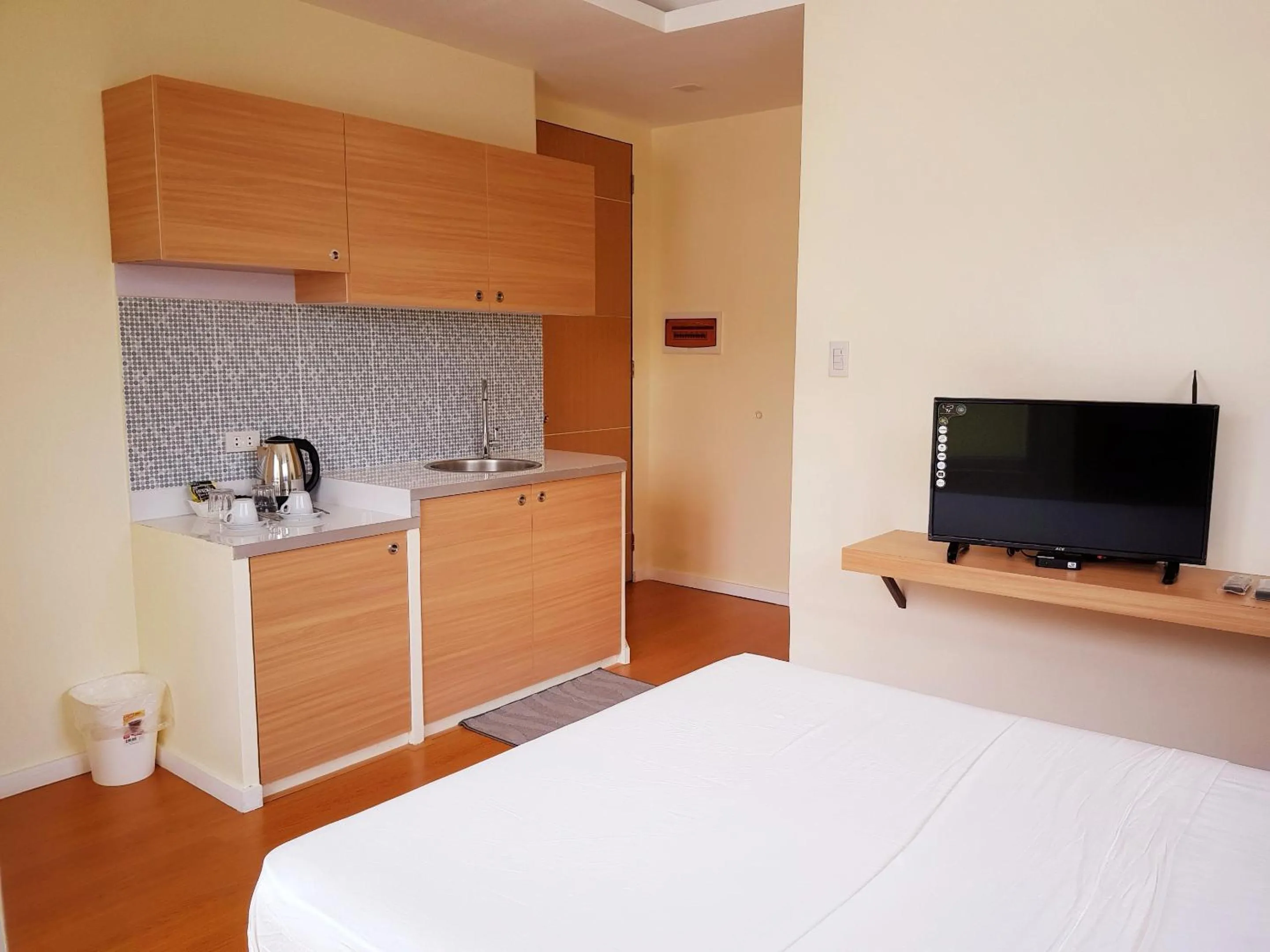 Bed in The Leaf House