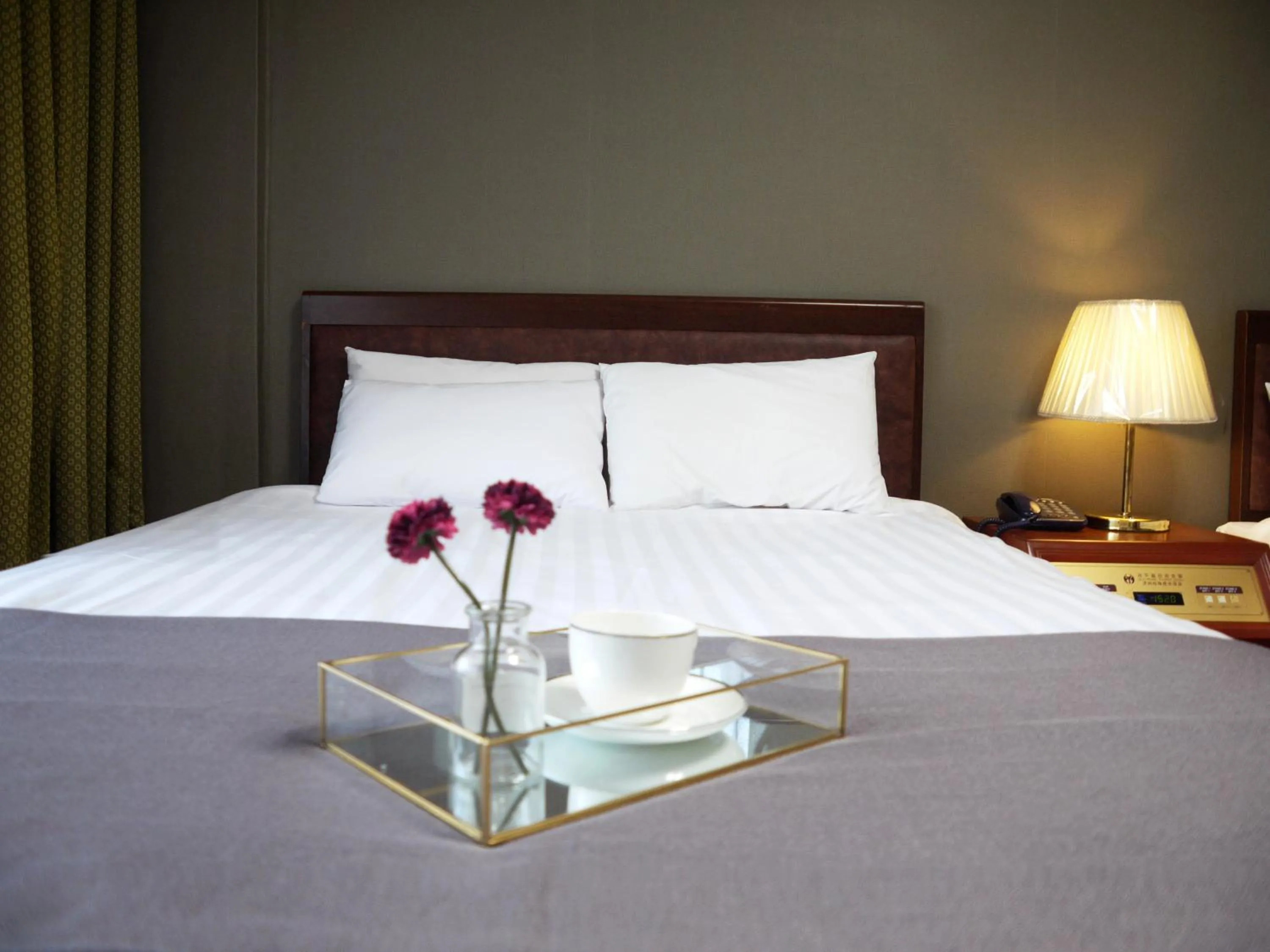 Bed in Pearl Hotel Jeju