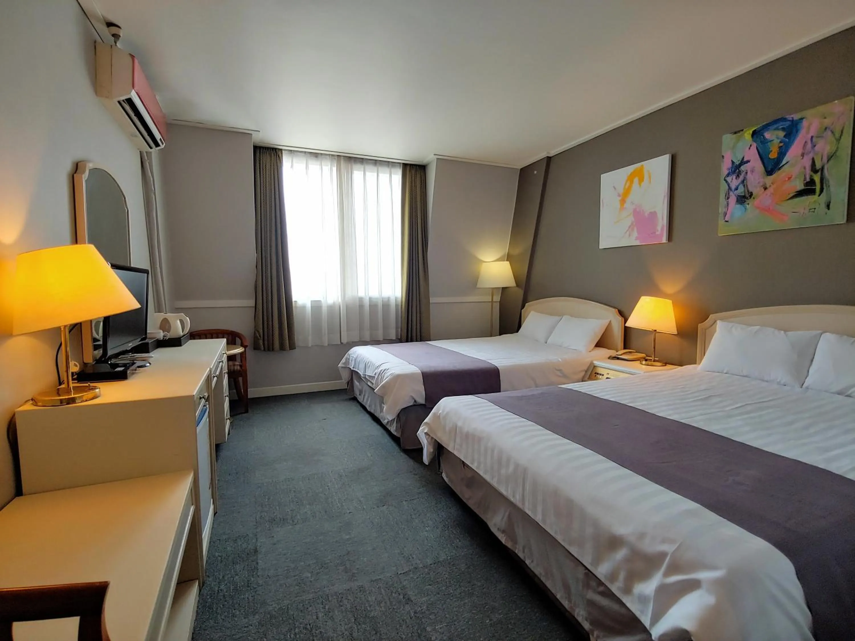 Bed in Pearl Hotel Jeju