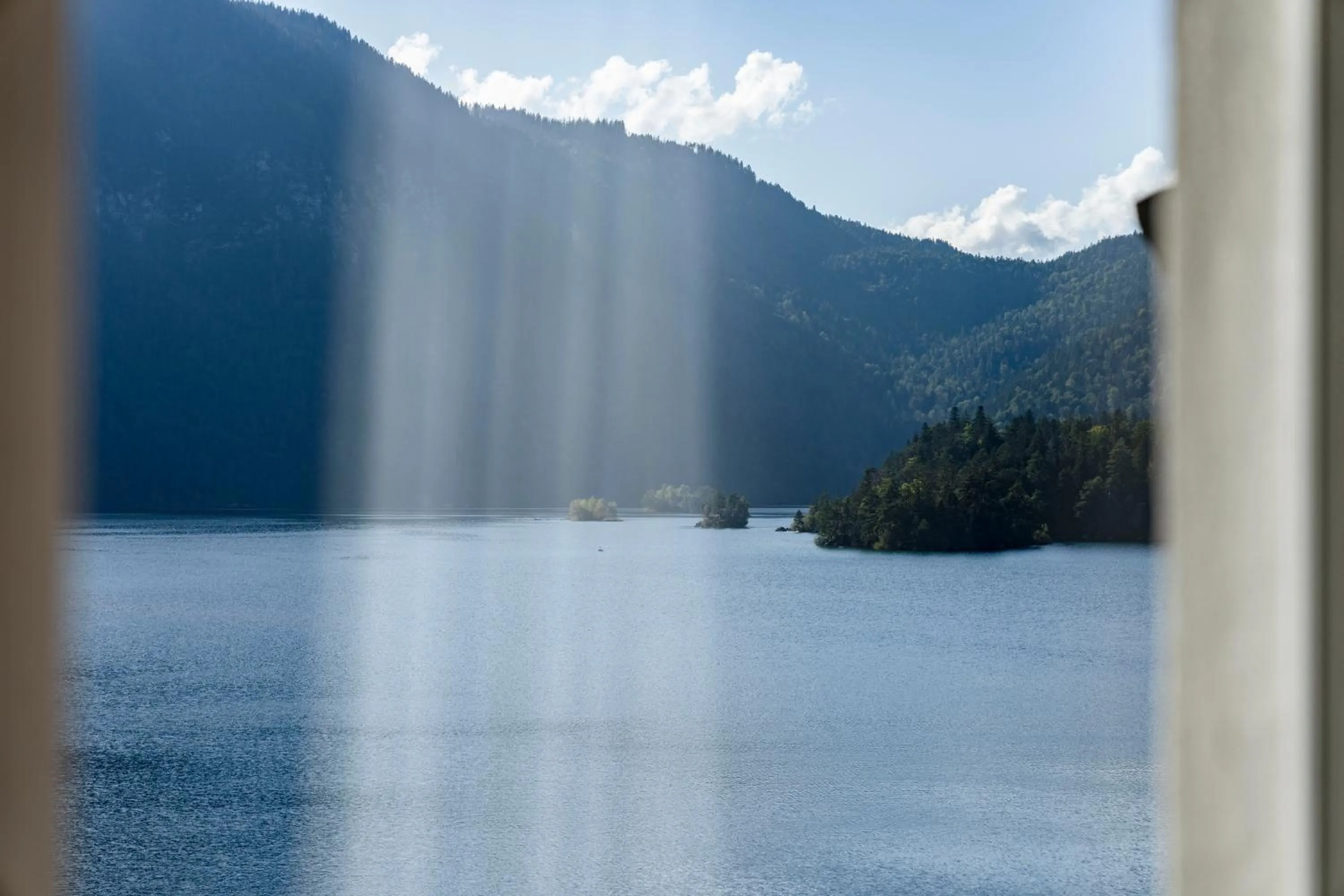 Lake view in Eibsee Hotel