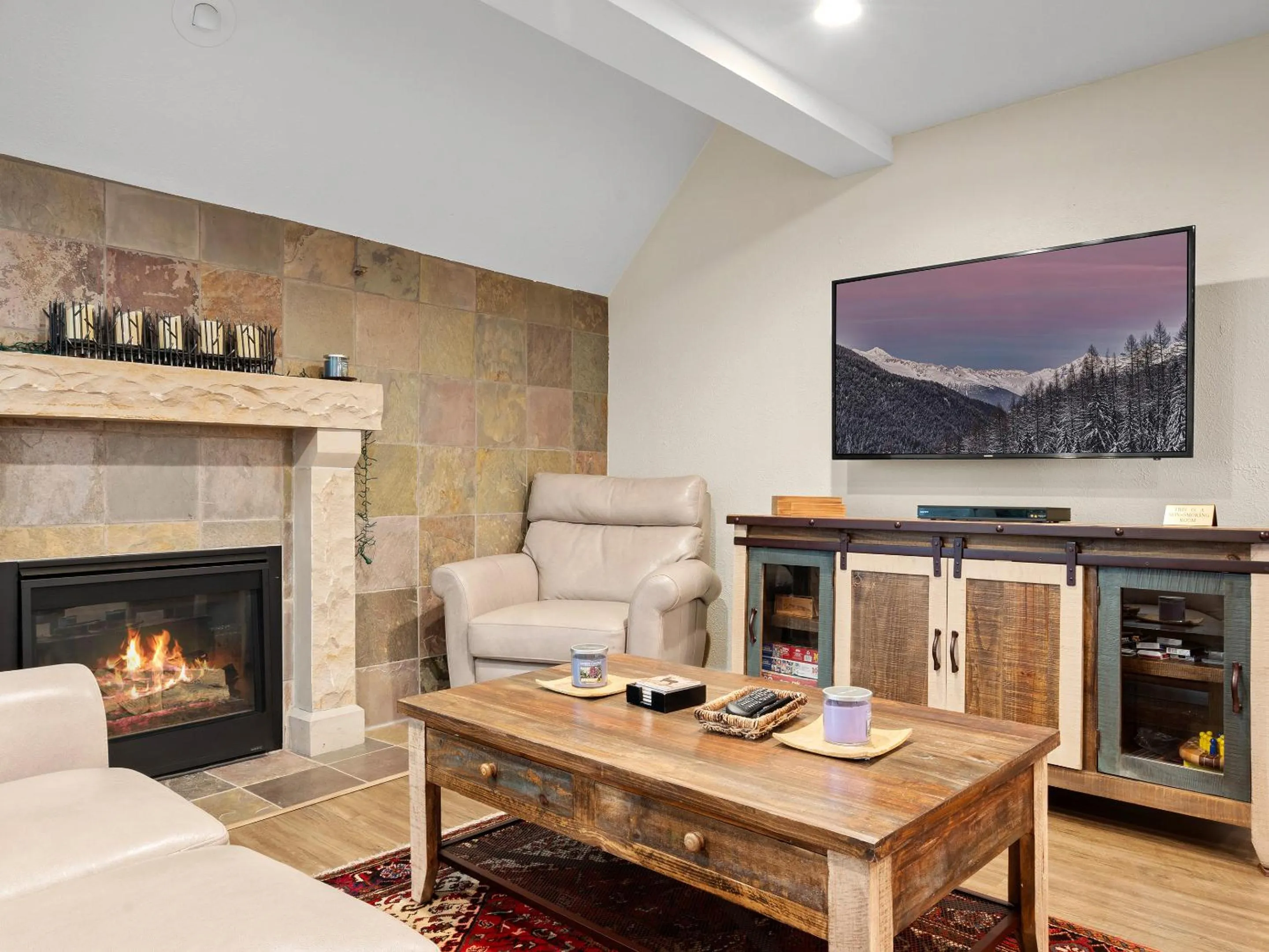 Living room in The Lodge at the Mountain Village by All Seasons Resort Lodging