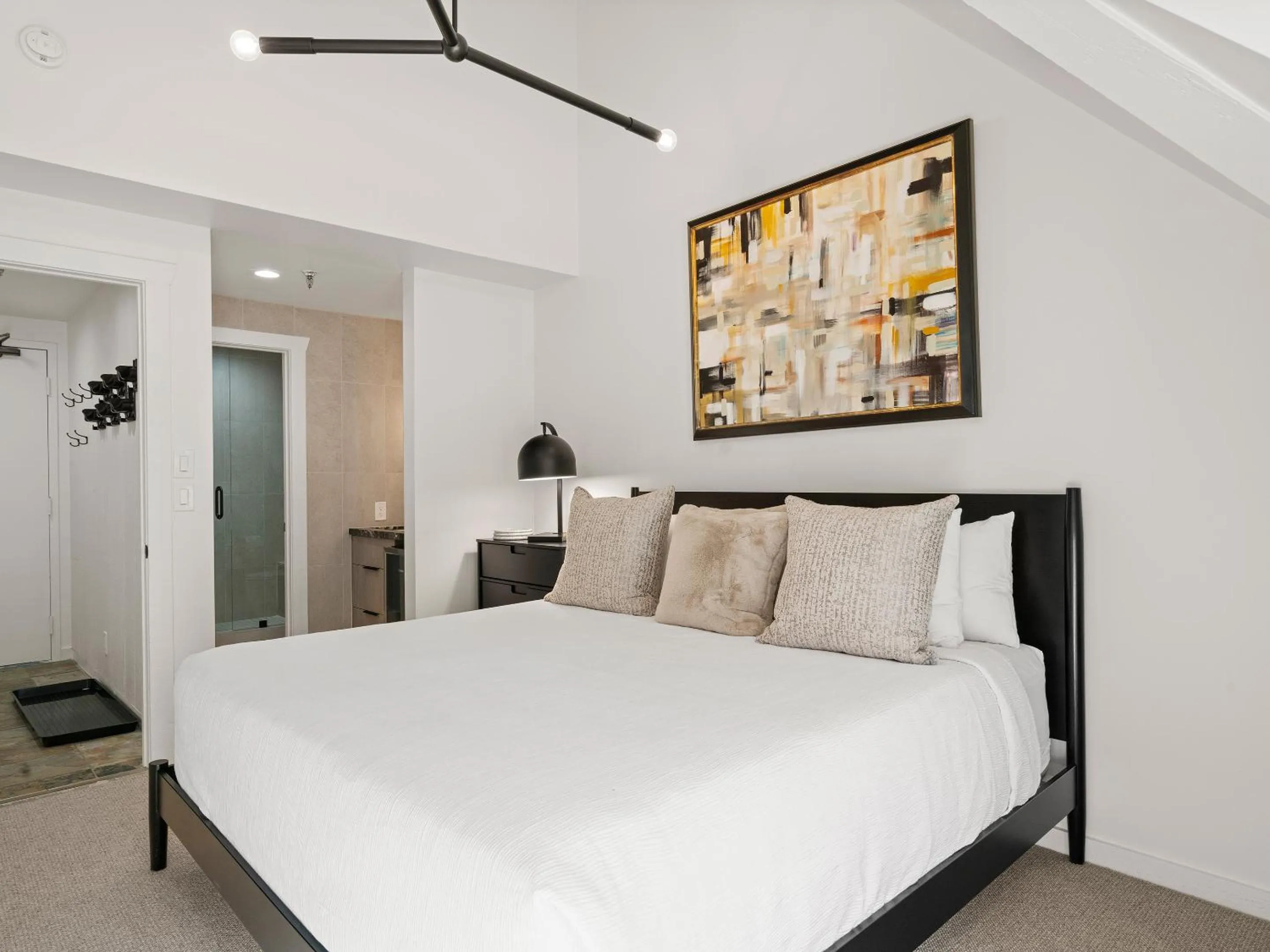 Bed in The Lodge at the Mountain Village by All Seasons Resort Lodging