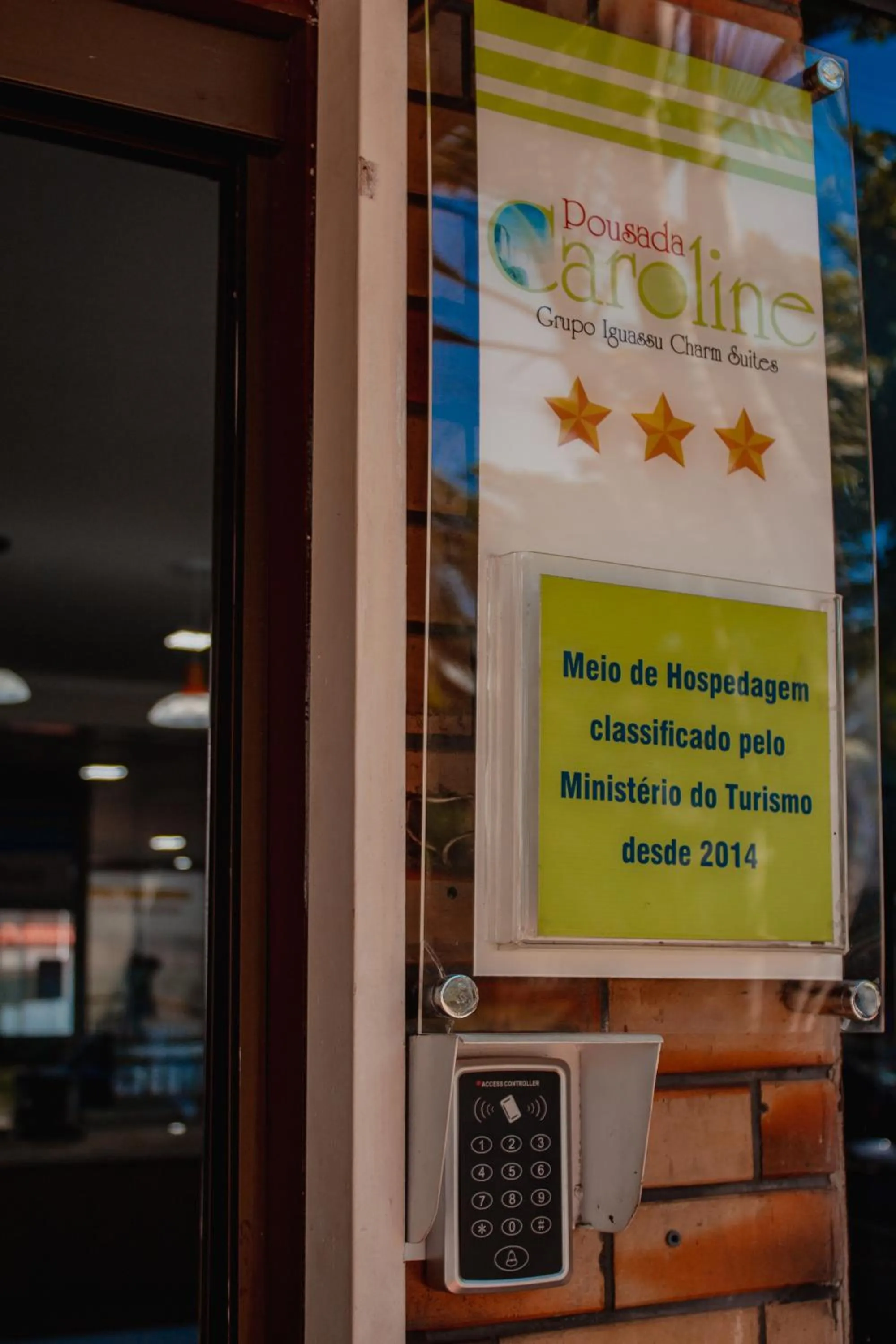 Facade/entrance in Hotel e Pousada Caroline