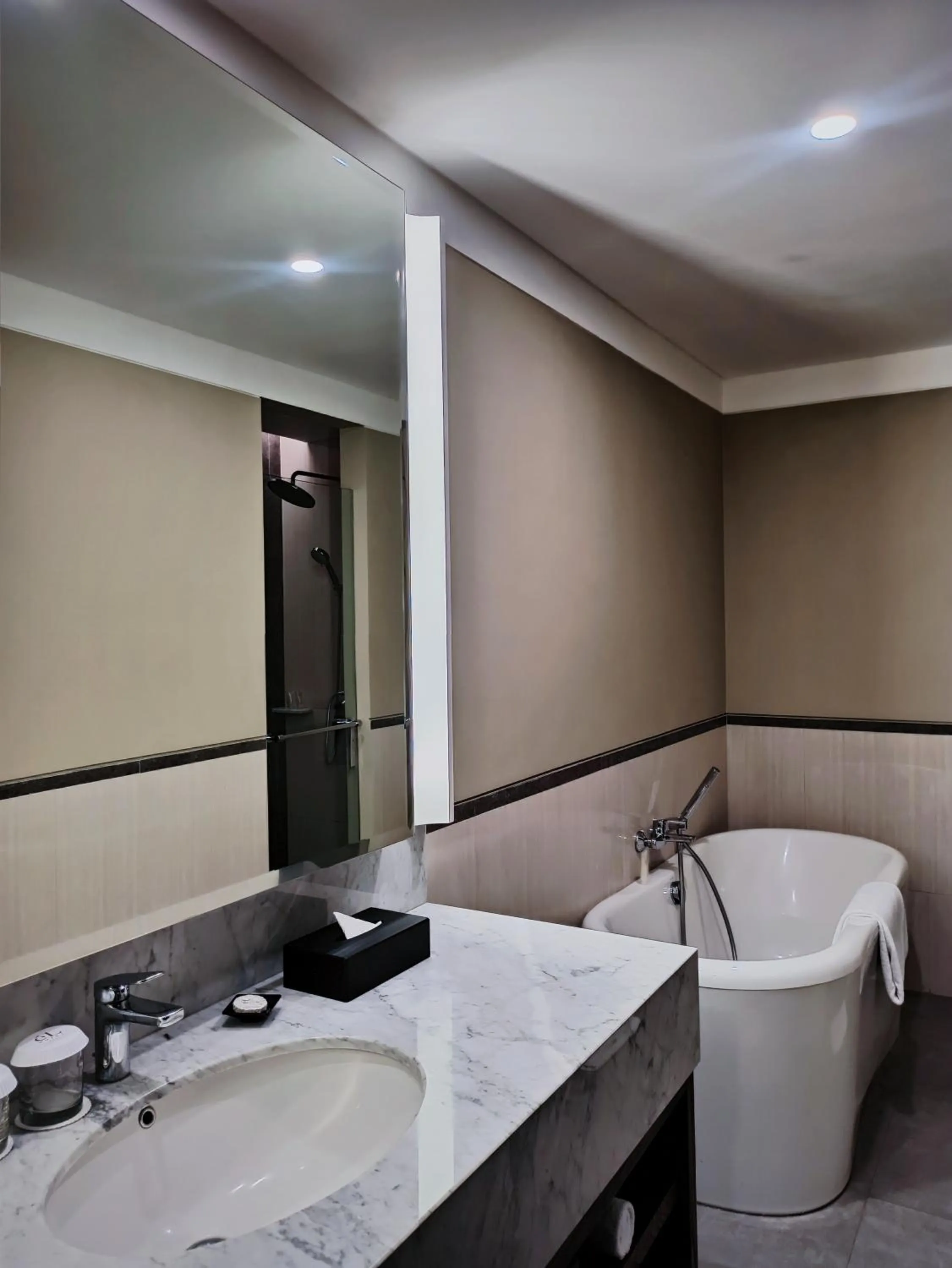 Bathroom in eL Hotel Banyuwangi