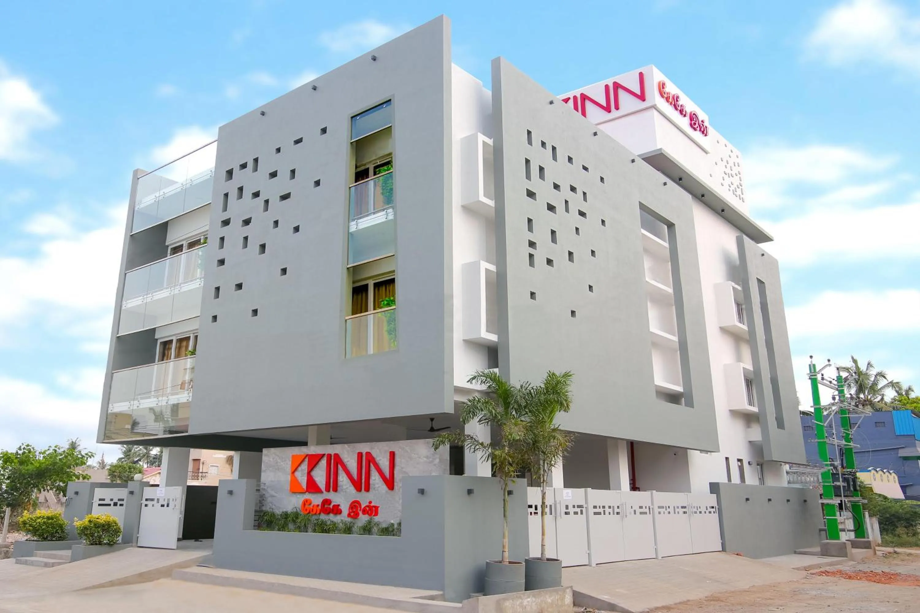 Facade/entrance in KK Inn