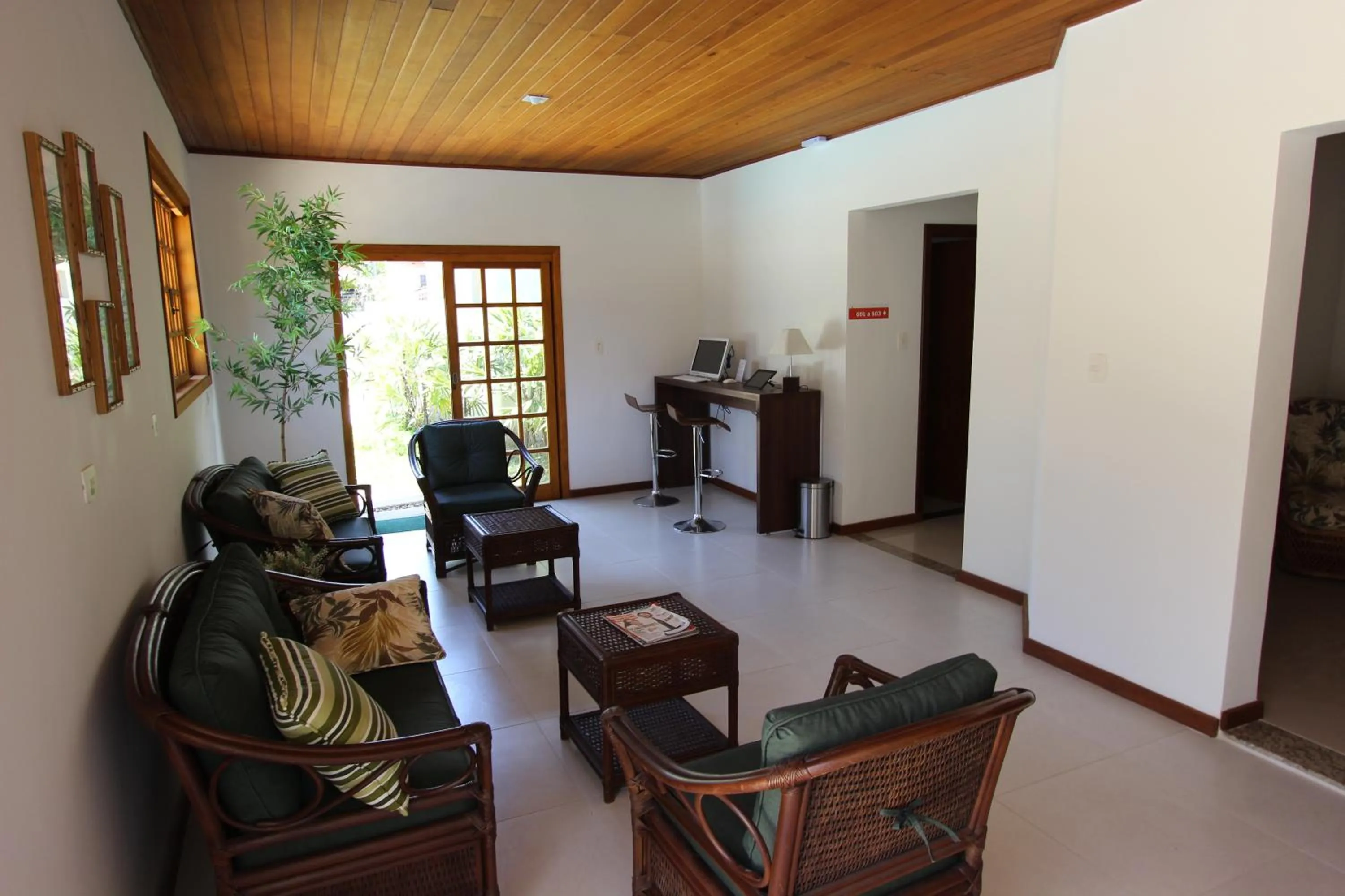 Communal lounge/ TV room in Hotel Ilhas do Caribe - Na melhor região da Praia da Enseada
