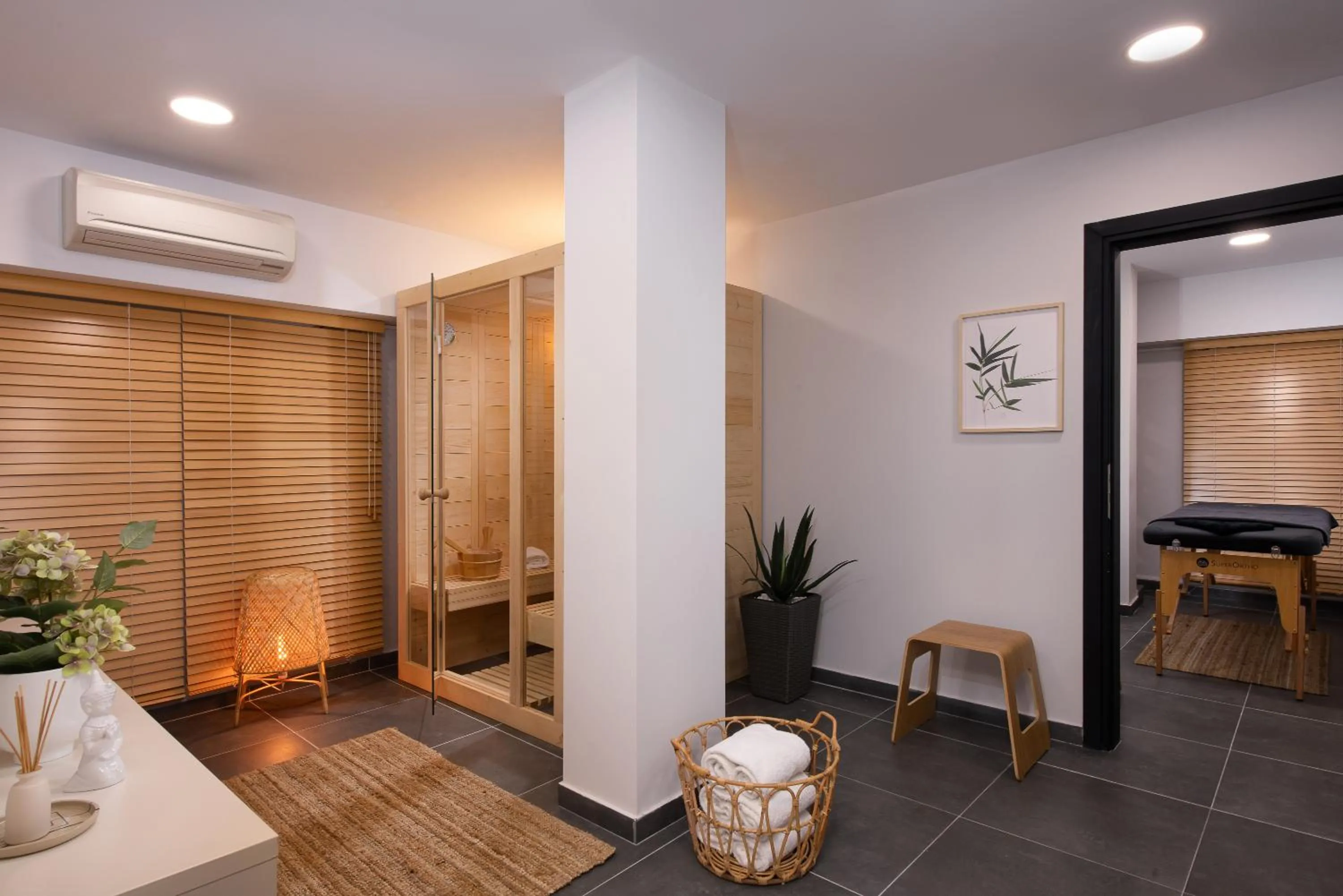 Massage in Athenian Riviera Hotel& Suites