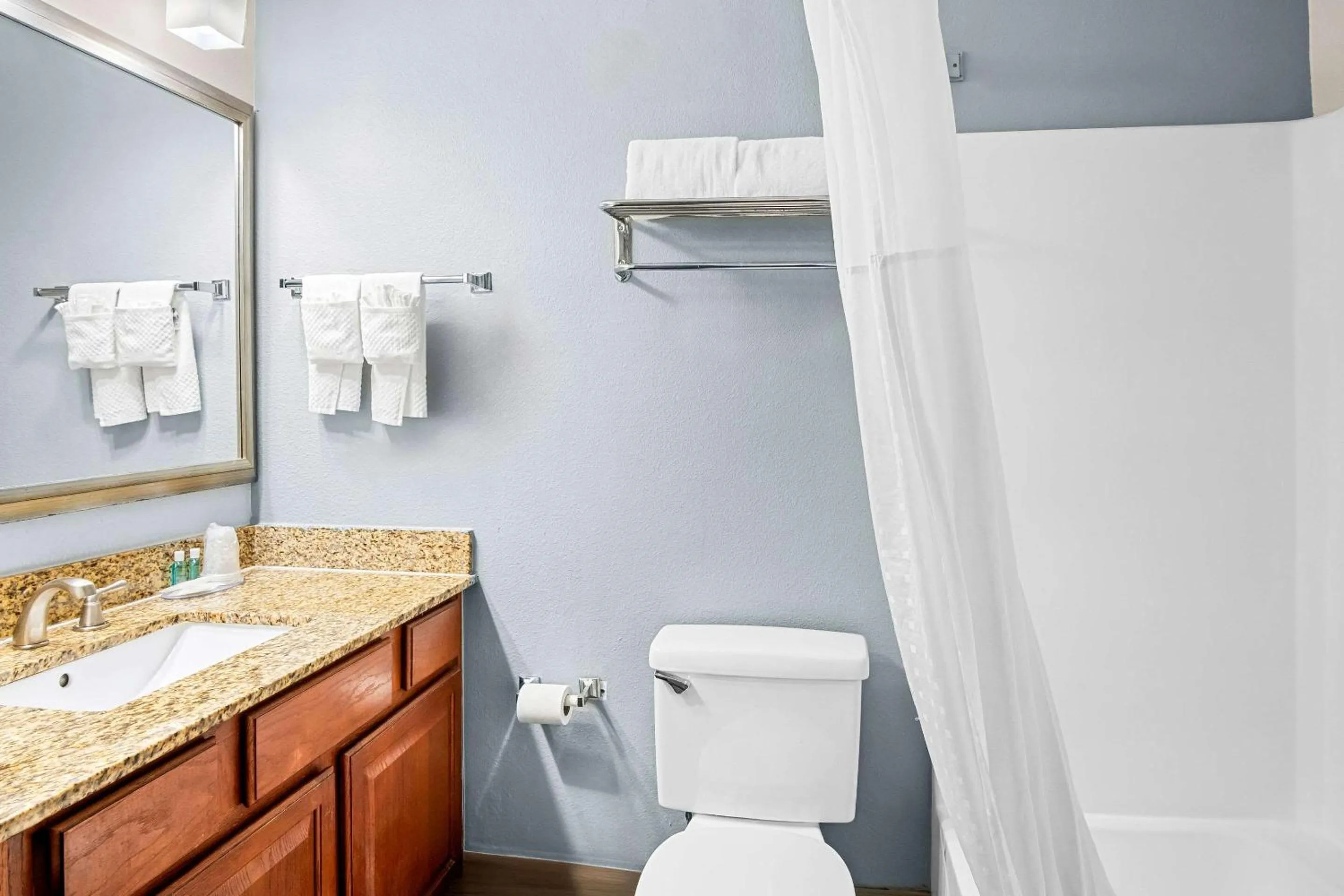 Bedroom in MainStay Suites Addison-Dallas