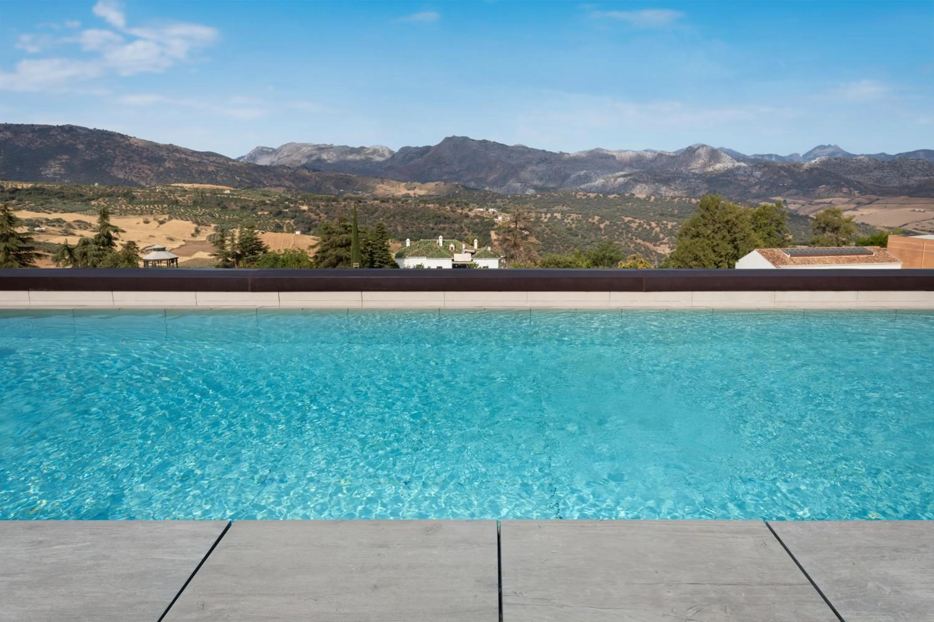 Swimming pool in Catalonia Ronda