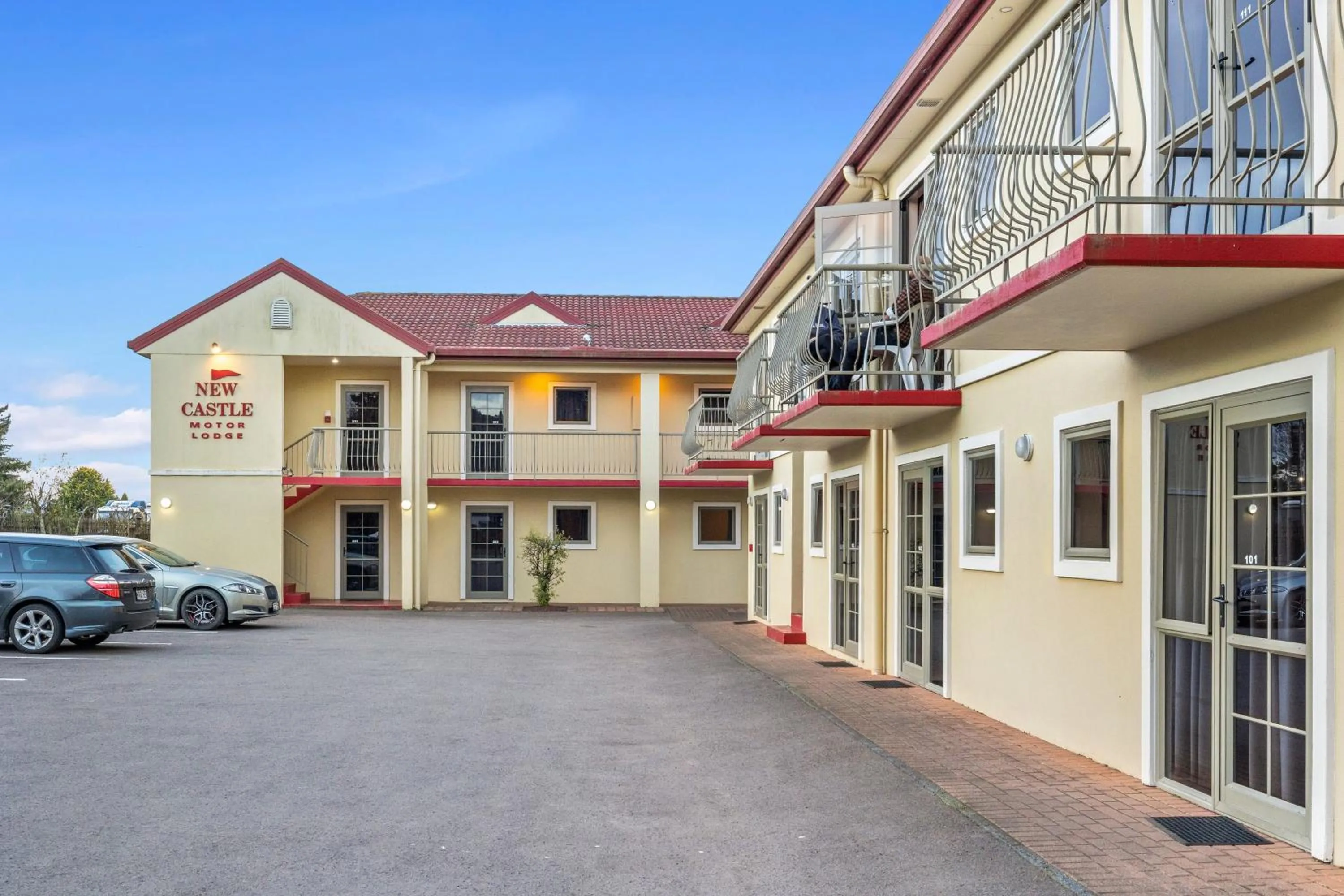 New Castle Motor Lodge