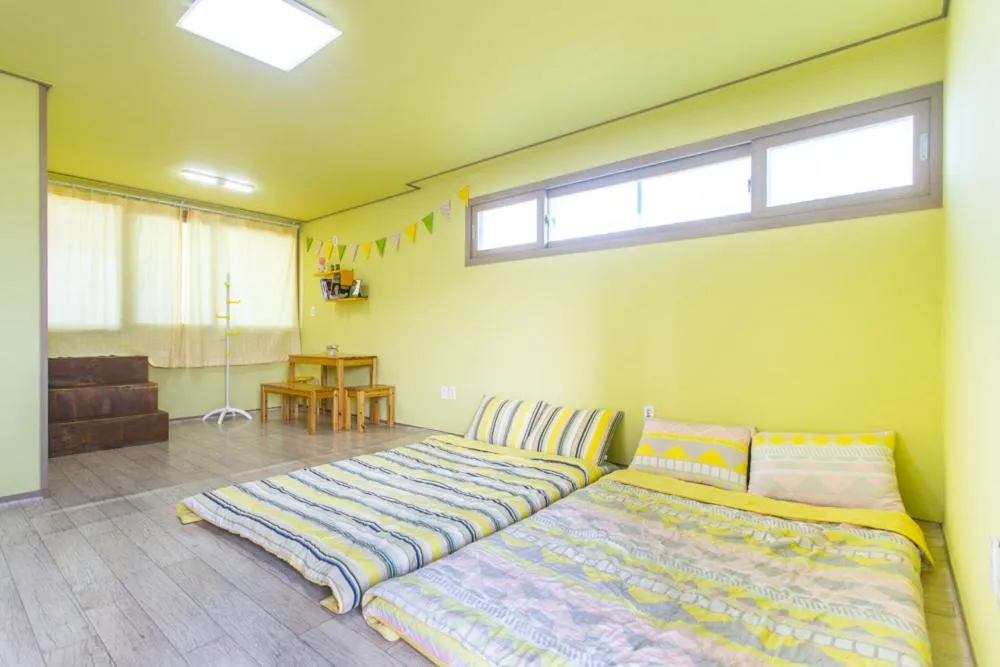 Bed in 오후여섯시펜션