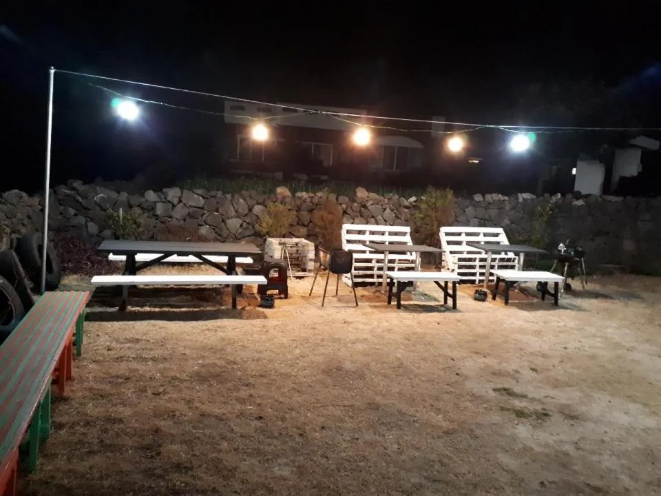 BBQ facilities in 오후여섯시펜션