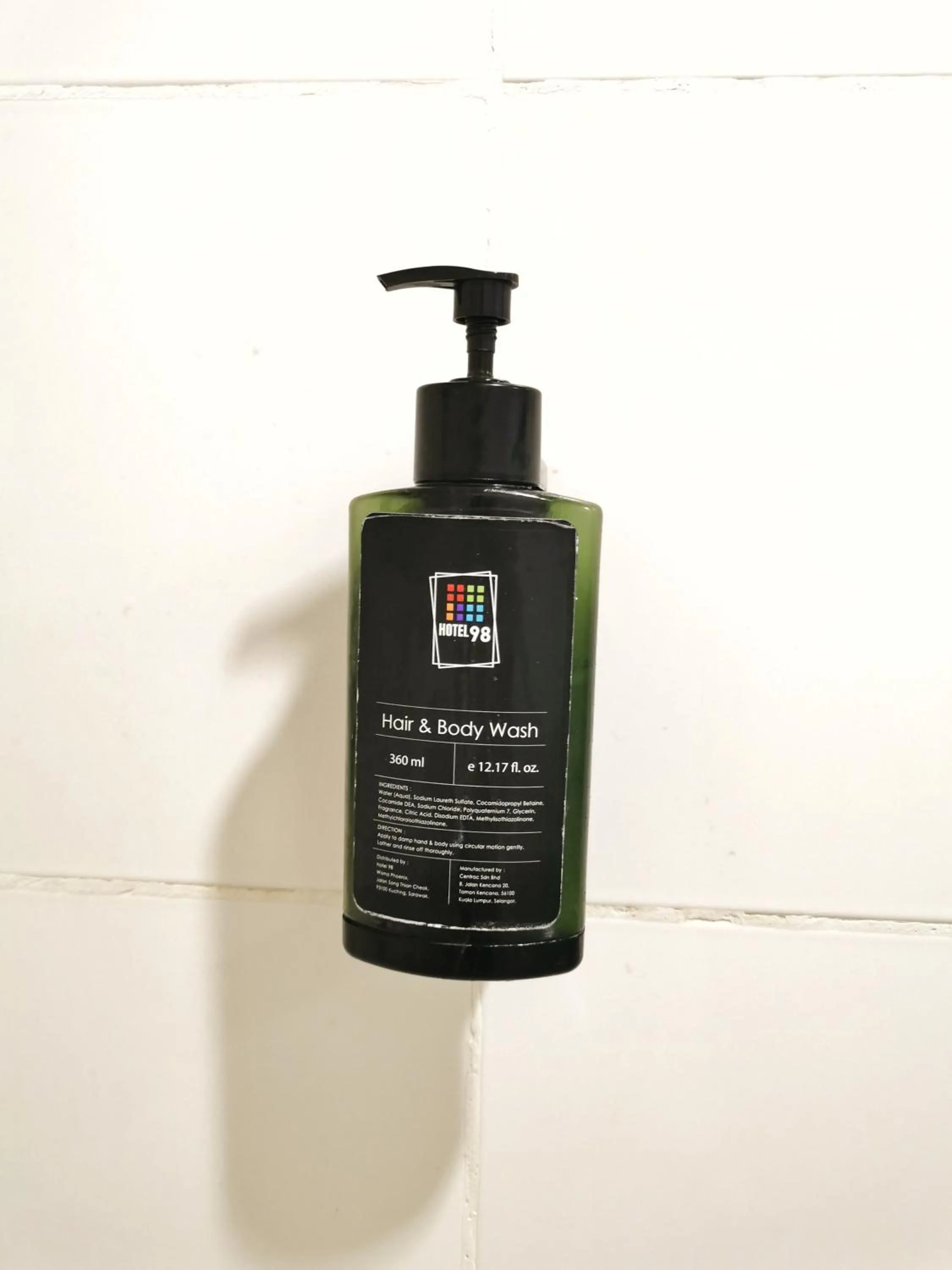 Bathroom in Hotel 98