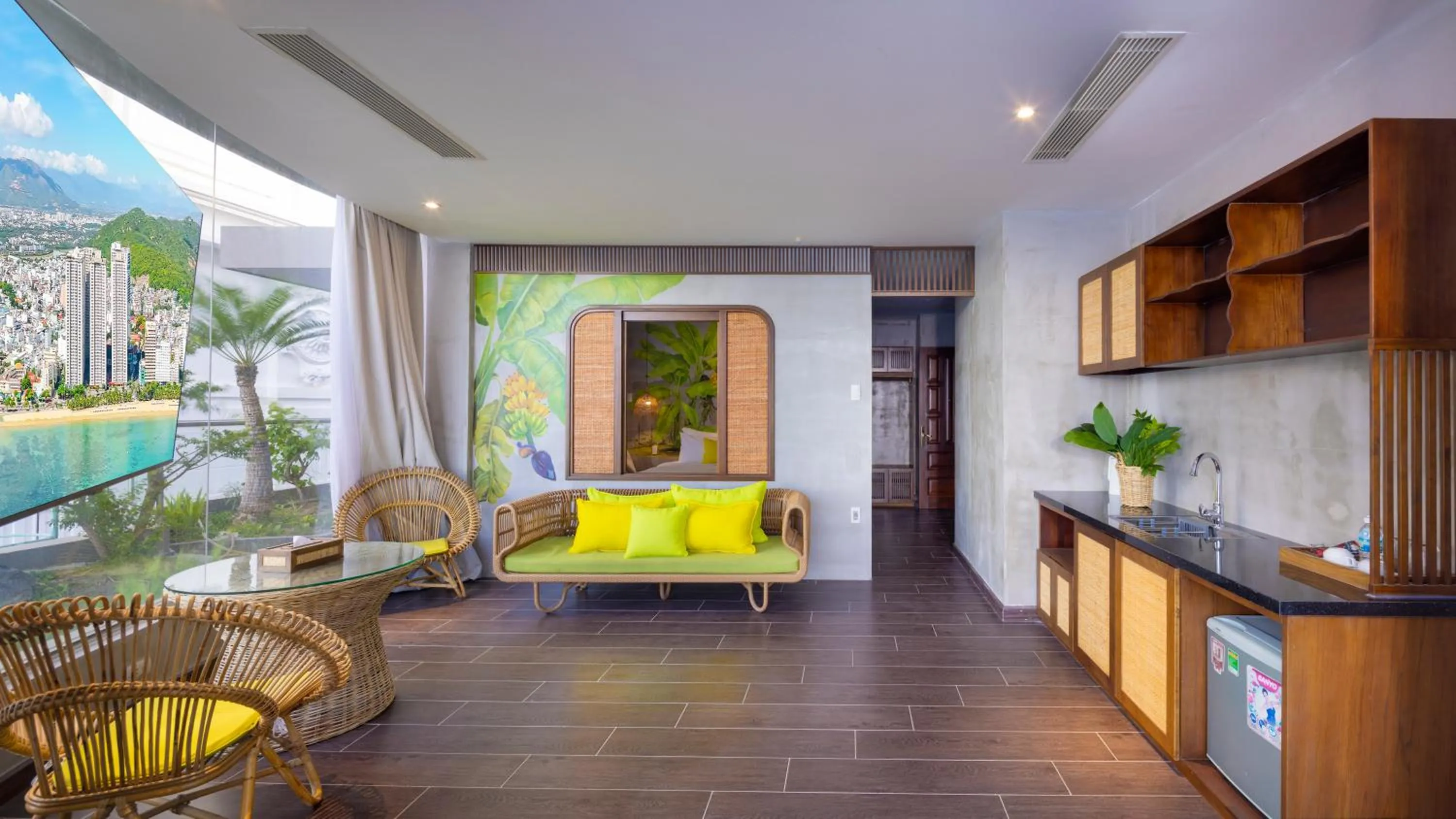 Kitchen or kitchenette in MissBamboo Hotel Nha Trang