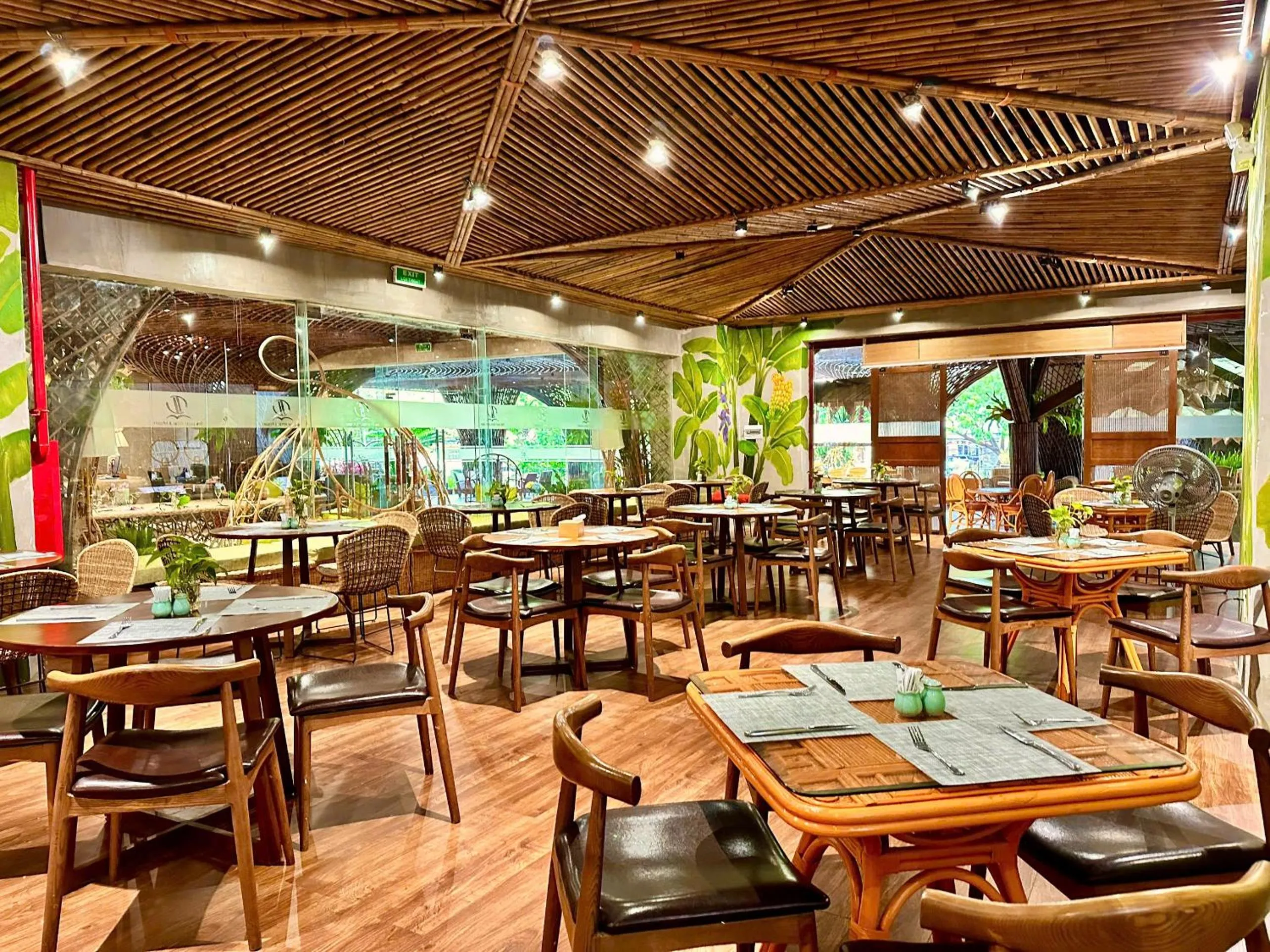 Restaurant/places to eat in MissBamboo Hotel Nha Trang