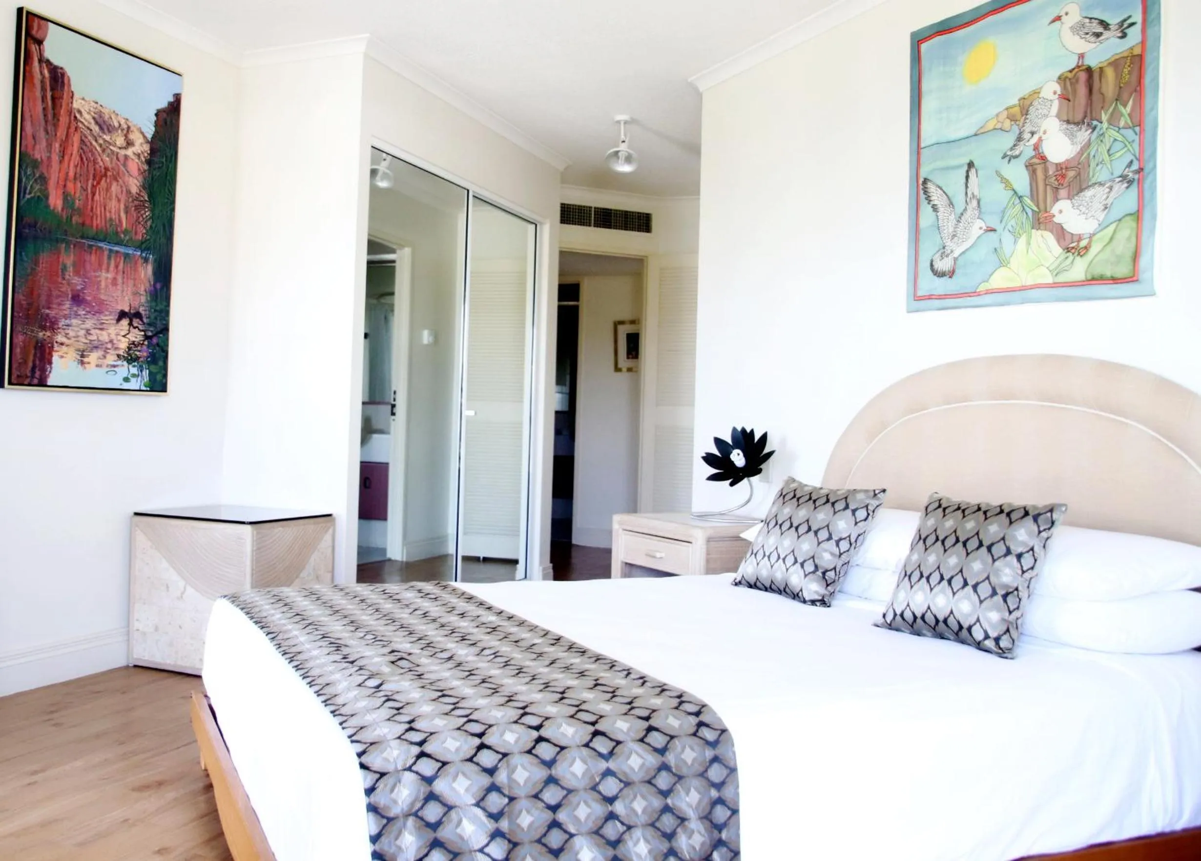 Bedroom, Bed in 181 The Esplanade