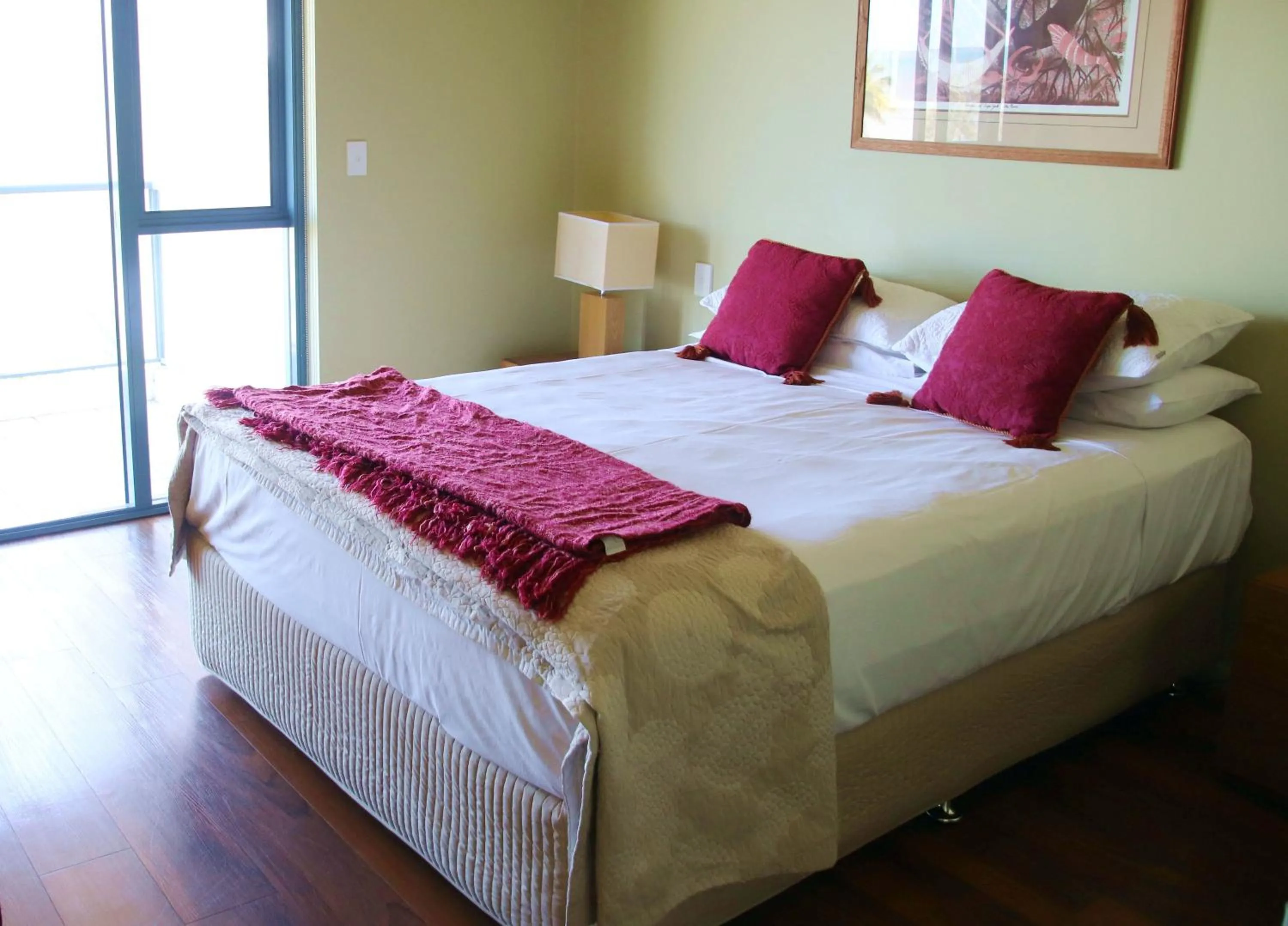 Bedroom, Bed in 181 The Esplanade