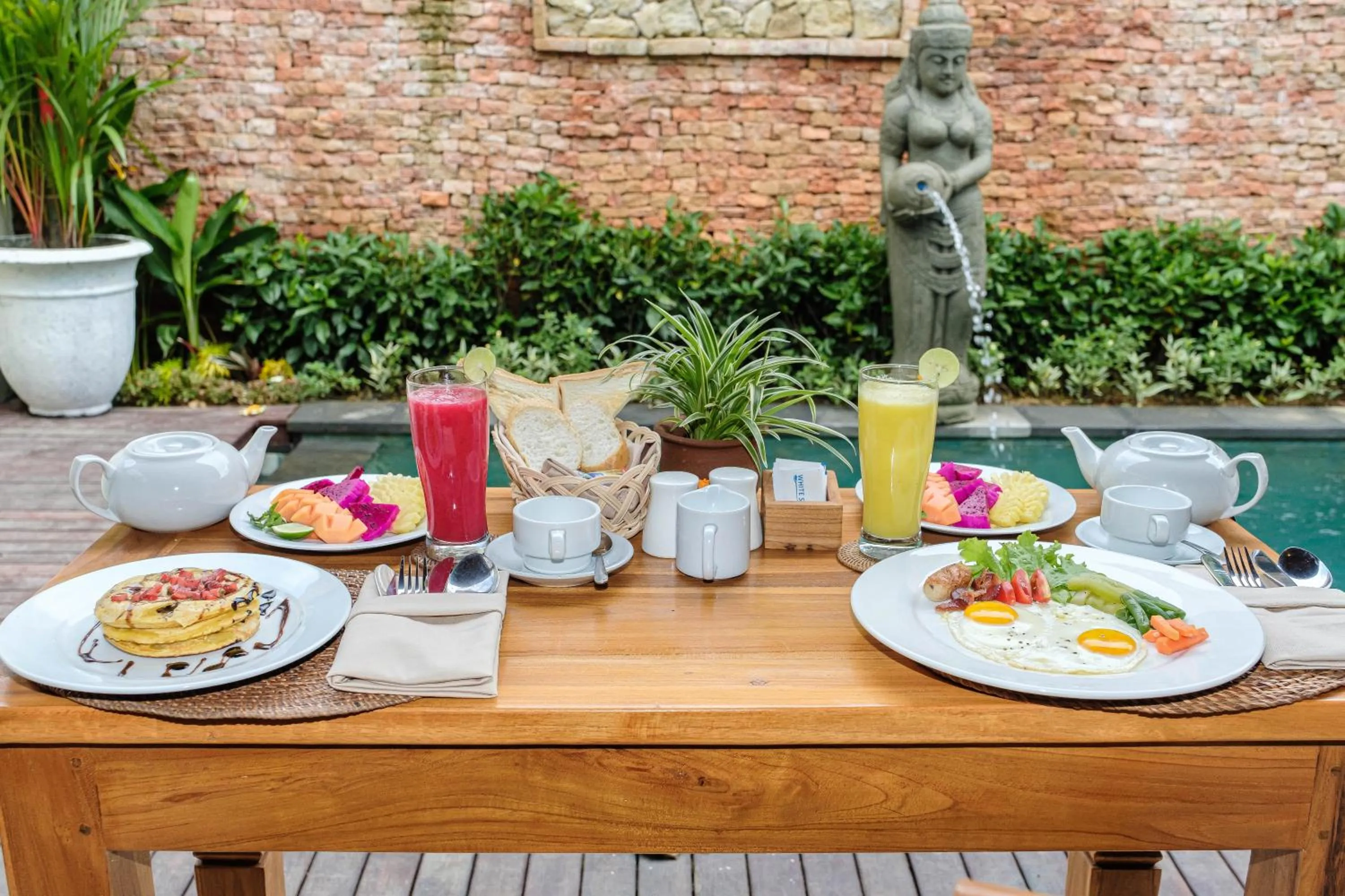 Breakfast in Way Ubud