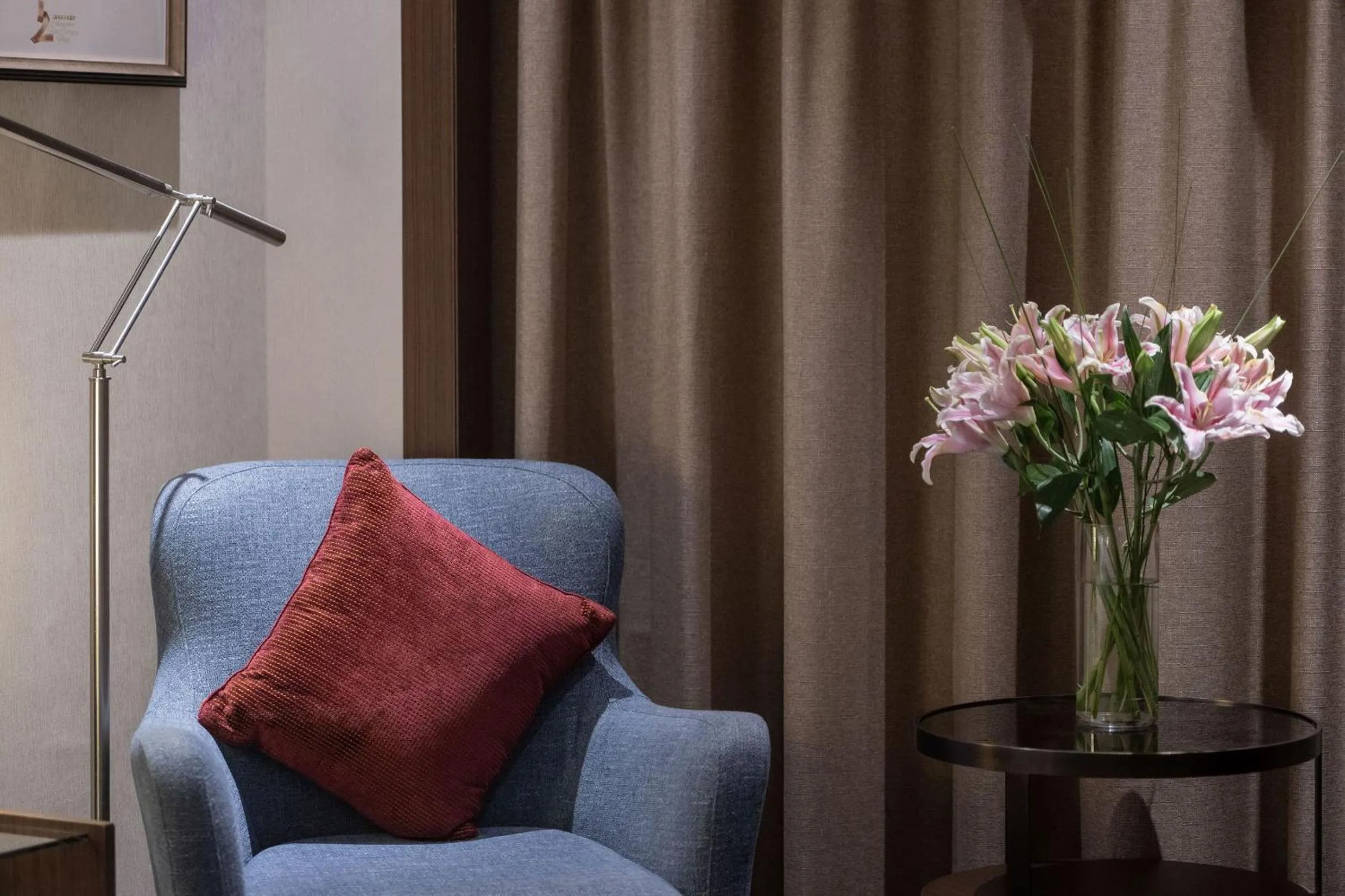 Photo of the whole room in Crowne Plaza Shanghai by IHG