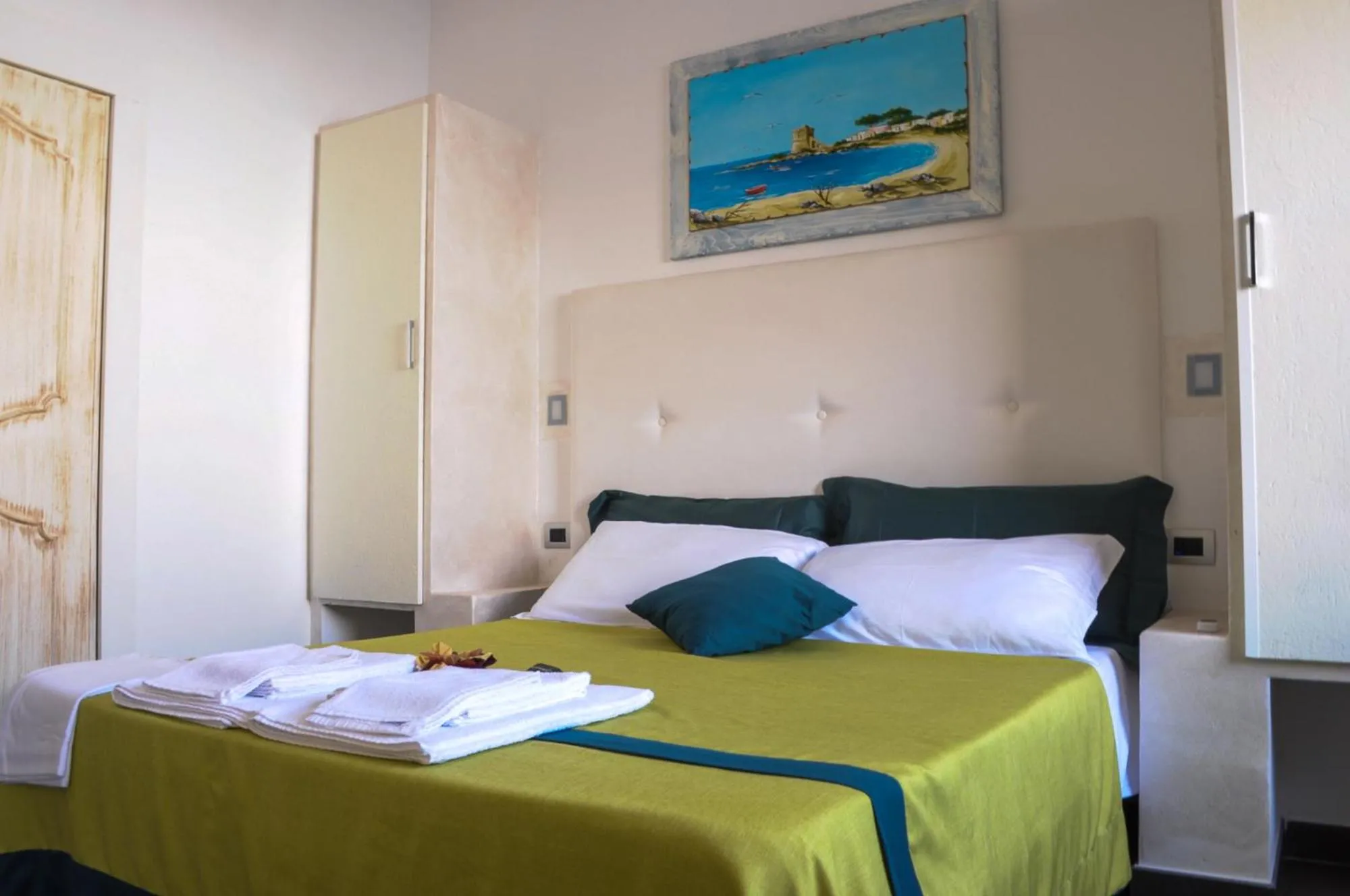 Bed in Baia Di Torre Squillace