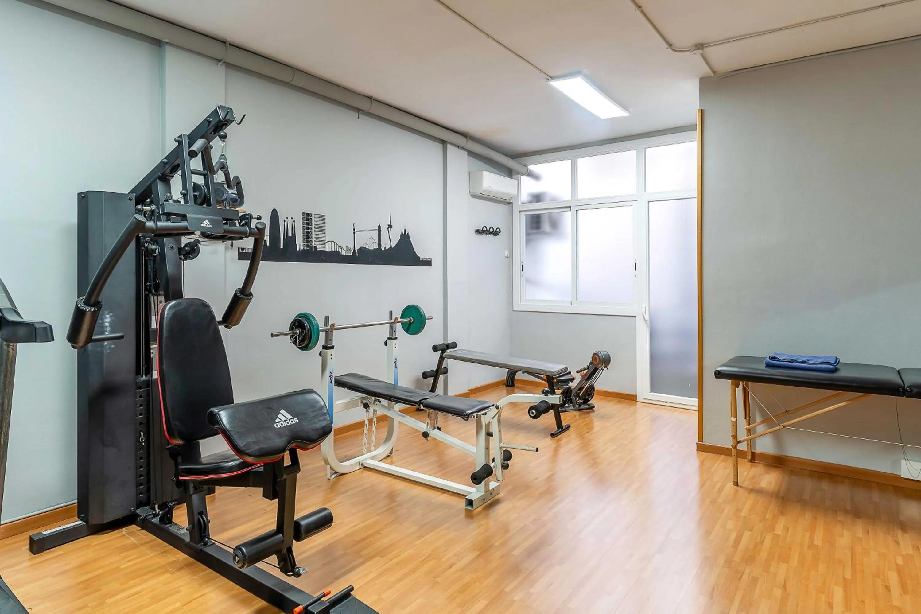 Fitness centre/facilities in Aparthotel Bertrán