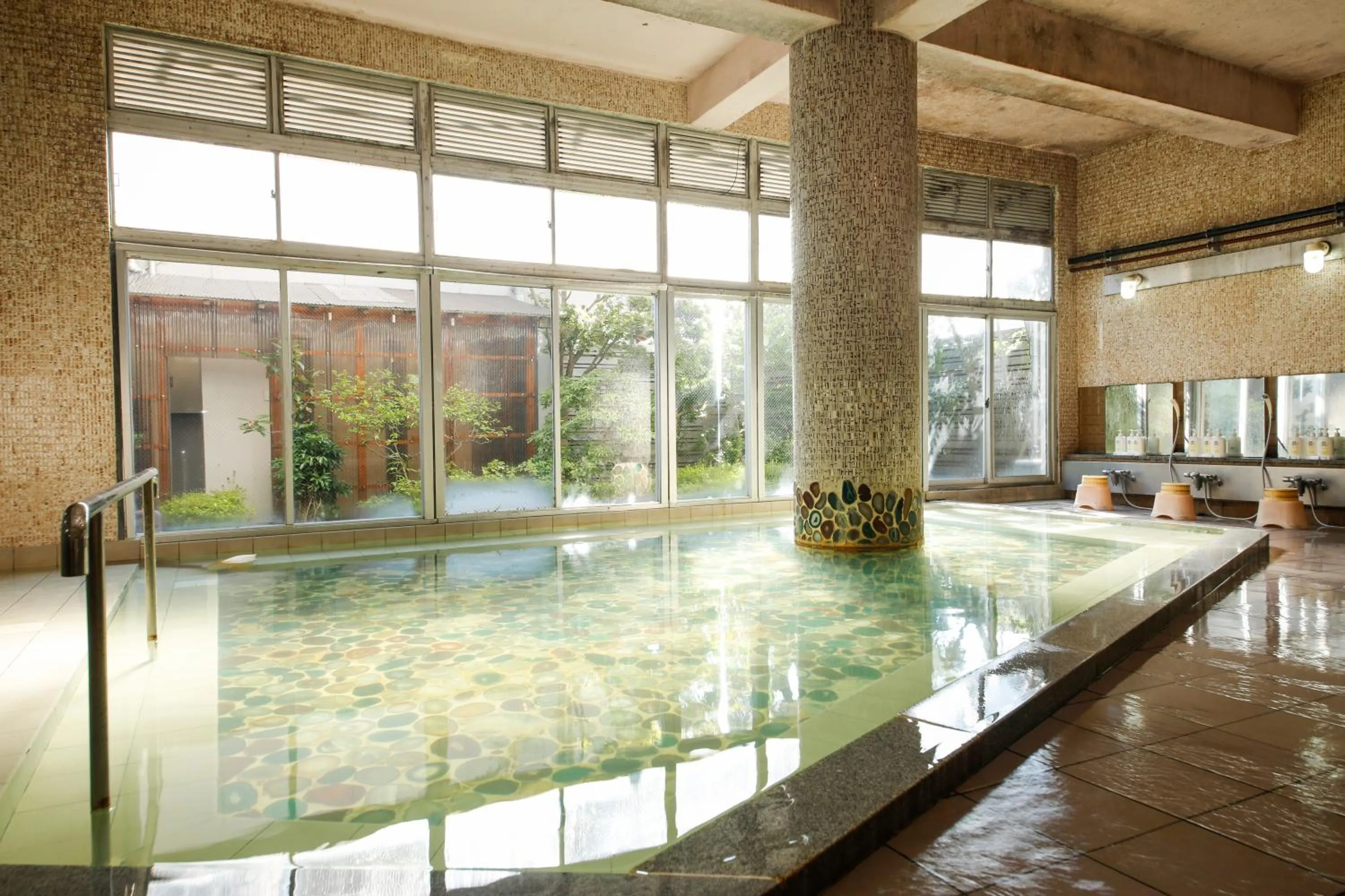 Day in Mitsui Bekkan