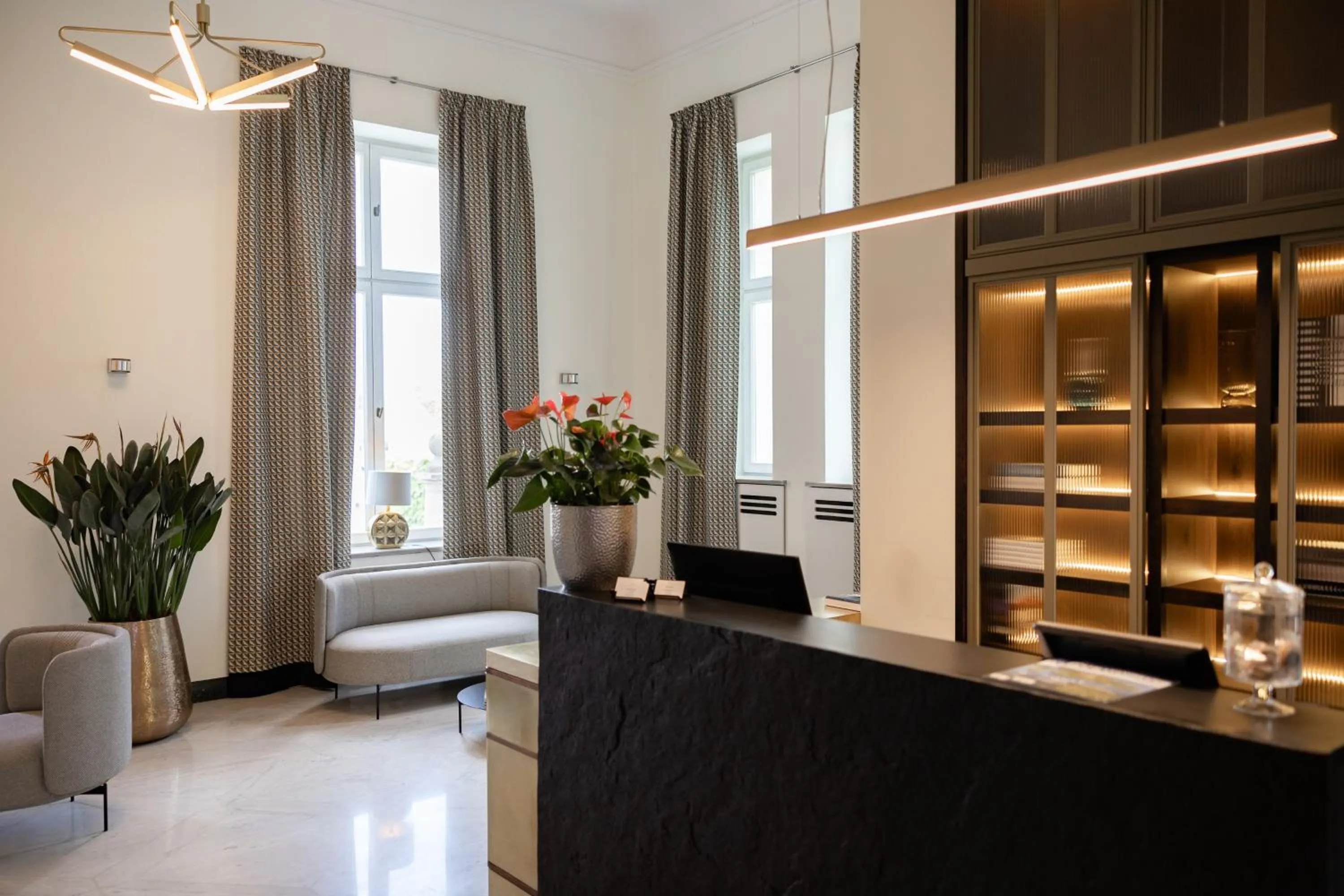 Lobby or reception in Platinum Palace Boutique Hotel & SPA