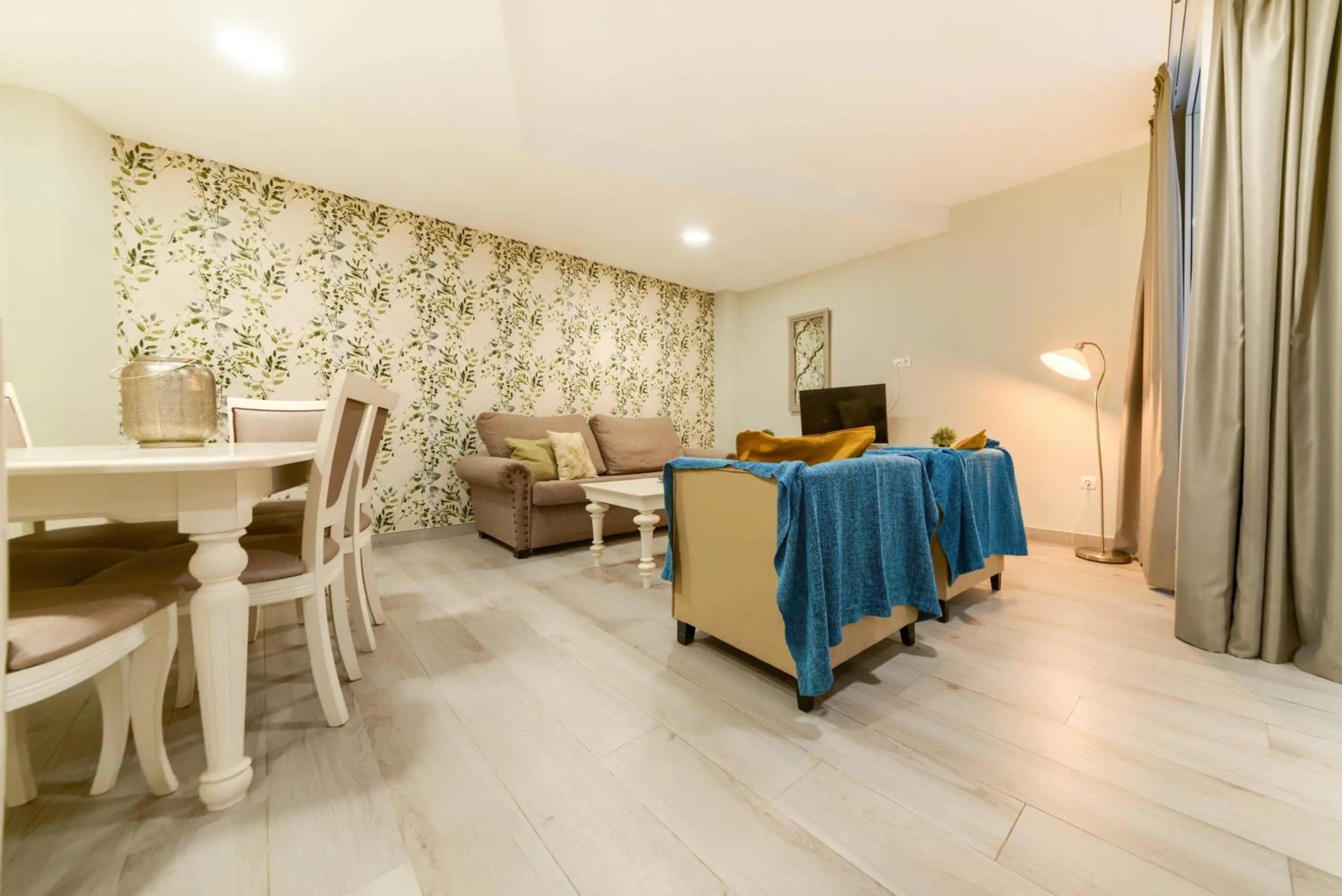 Living room in Holidays2Malaga Suites