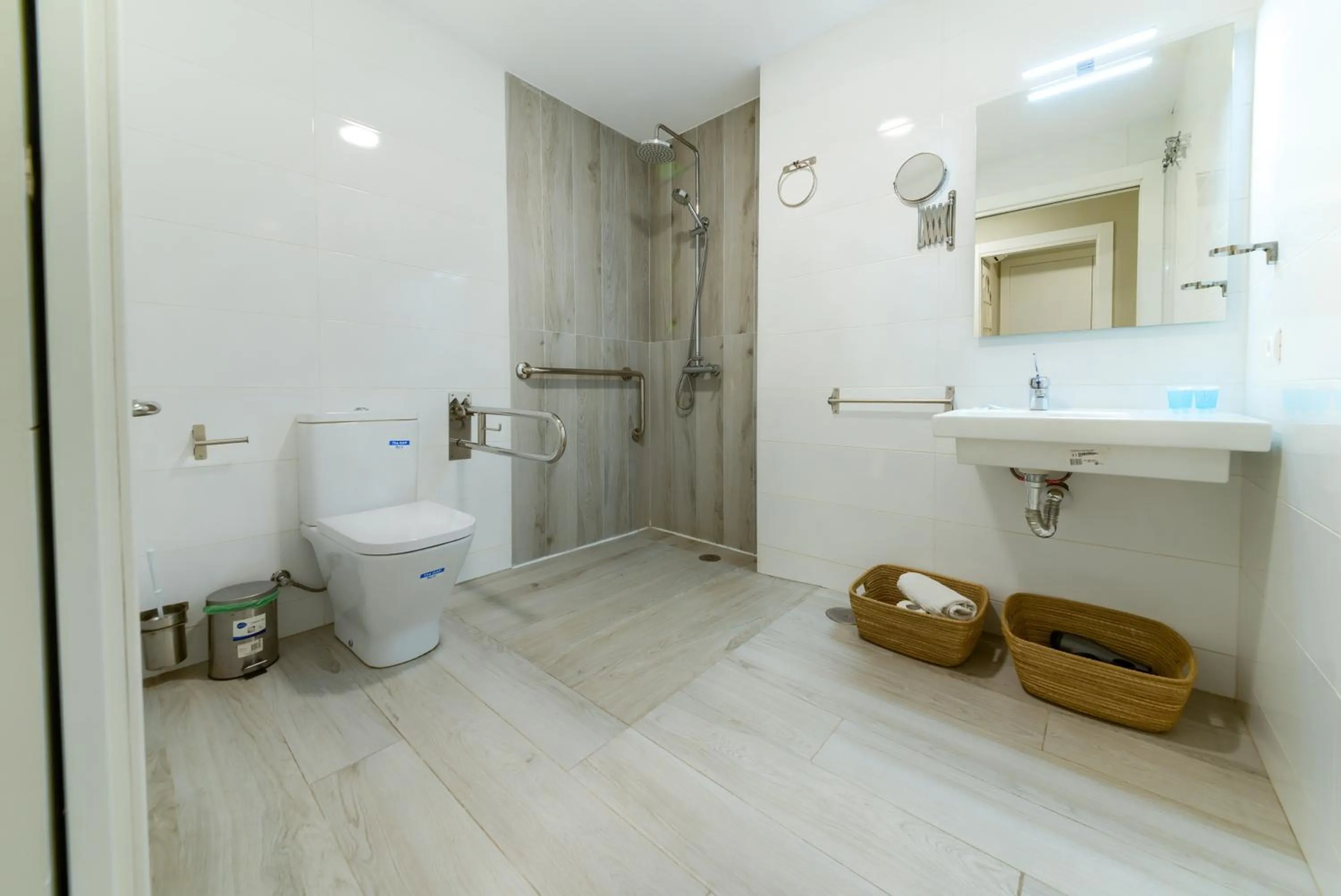 Bathroom in Holidays2Malaga Suites