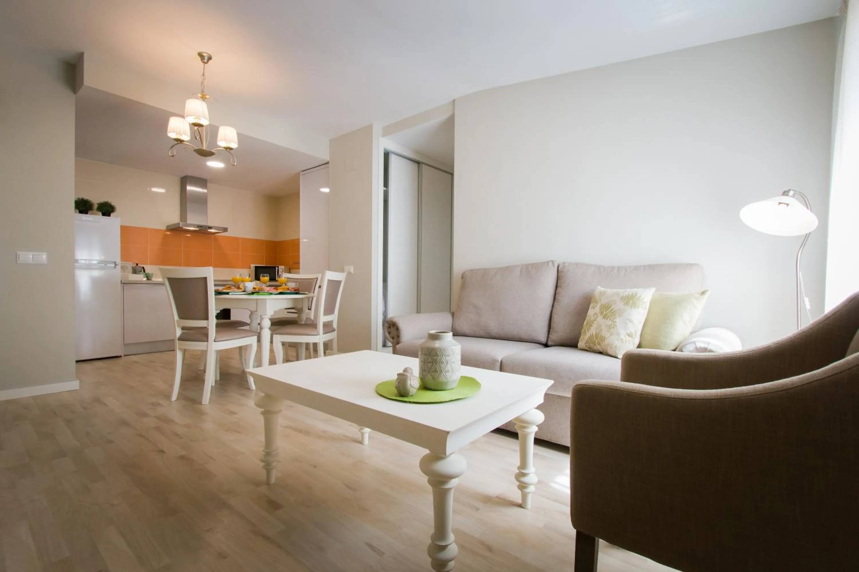 Dining area in Holidays2Malaga Suites