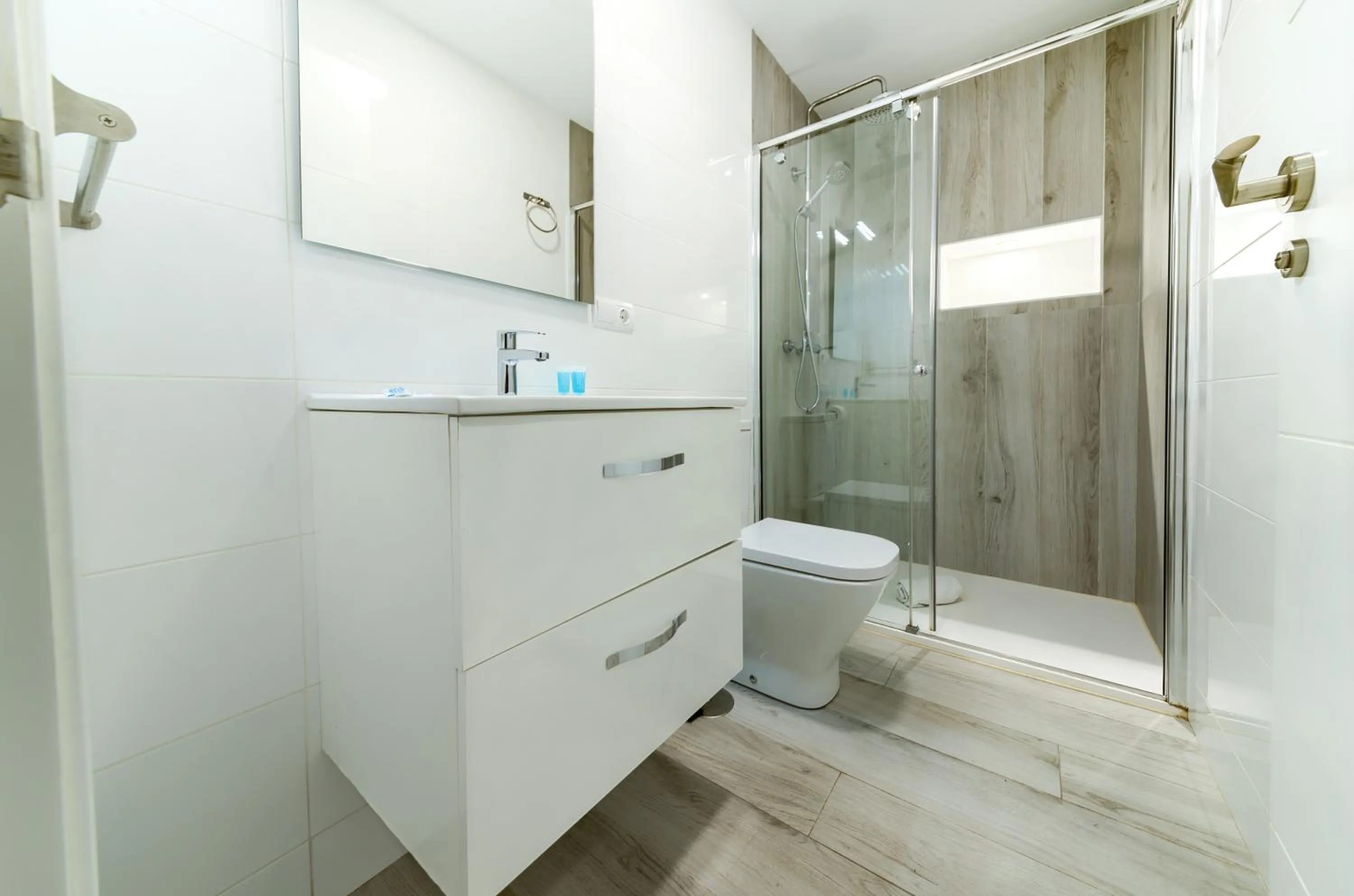 Bathroom in Holidays2Malaga Suites