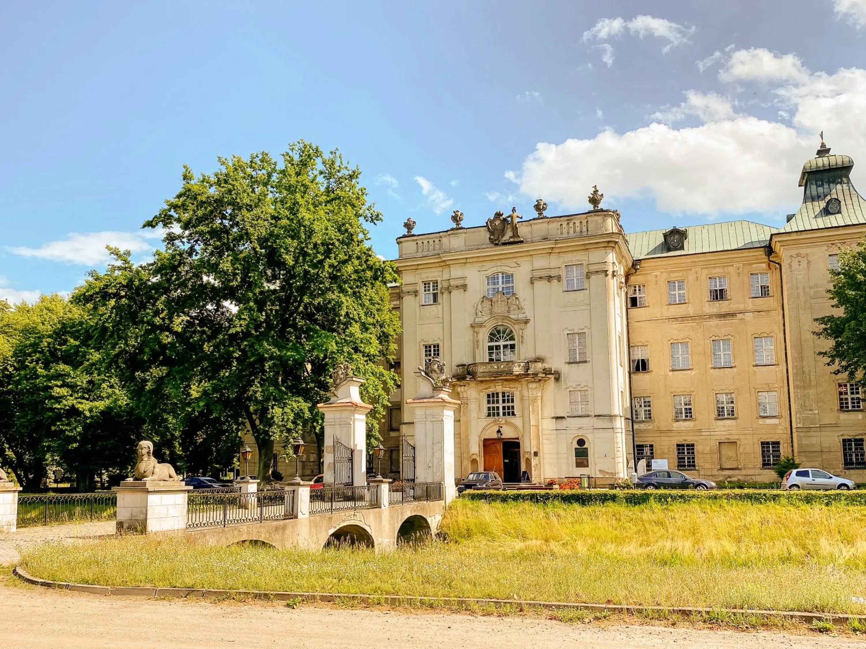 Property building in Hotel Zamek Królewski w Rydzynie
