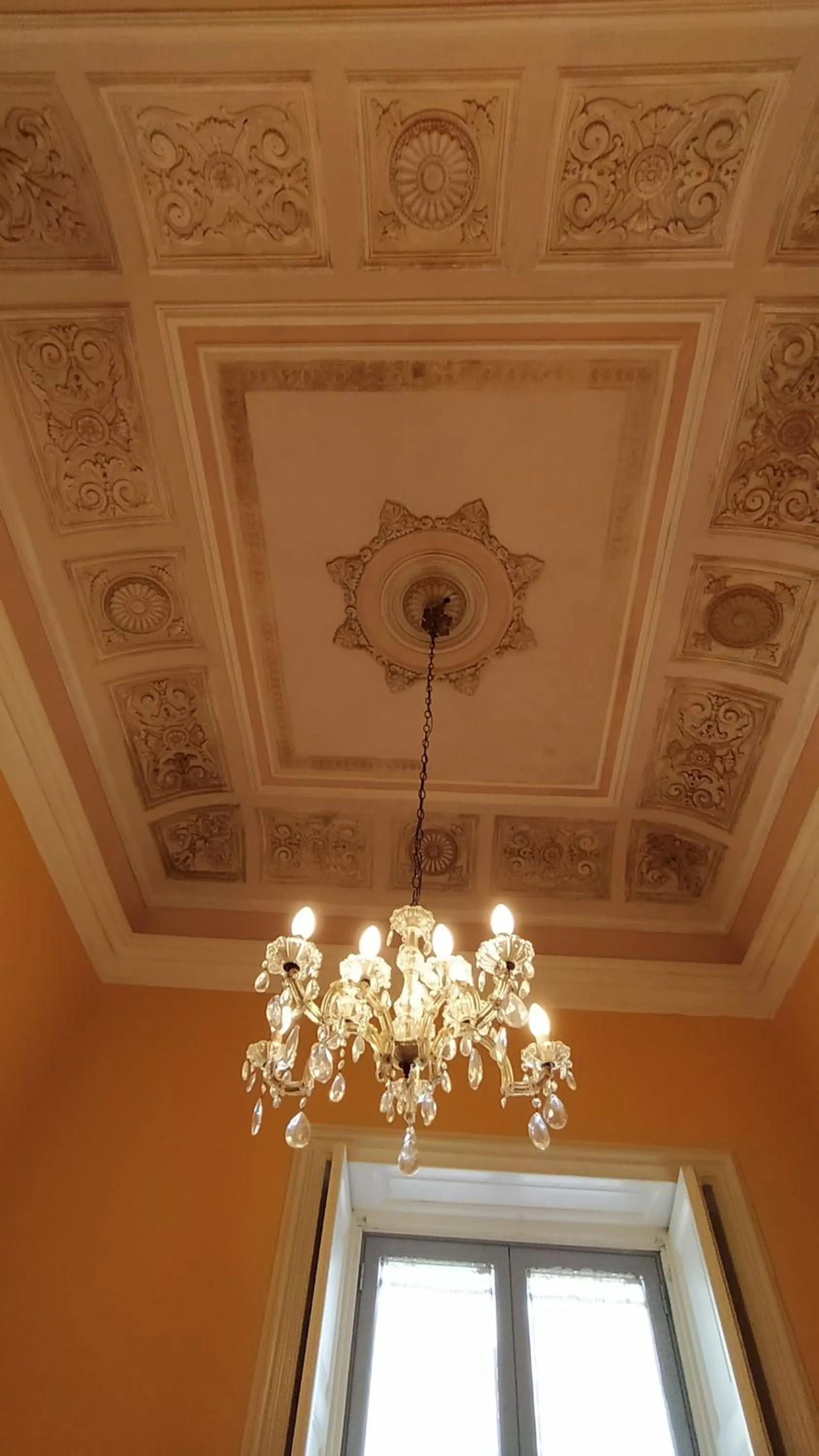 Decorative detail in Palazzo Arcidiacono - luxury holidays