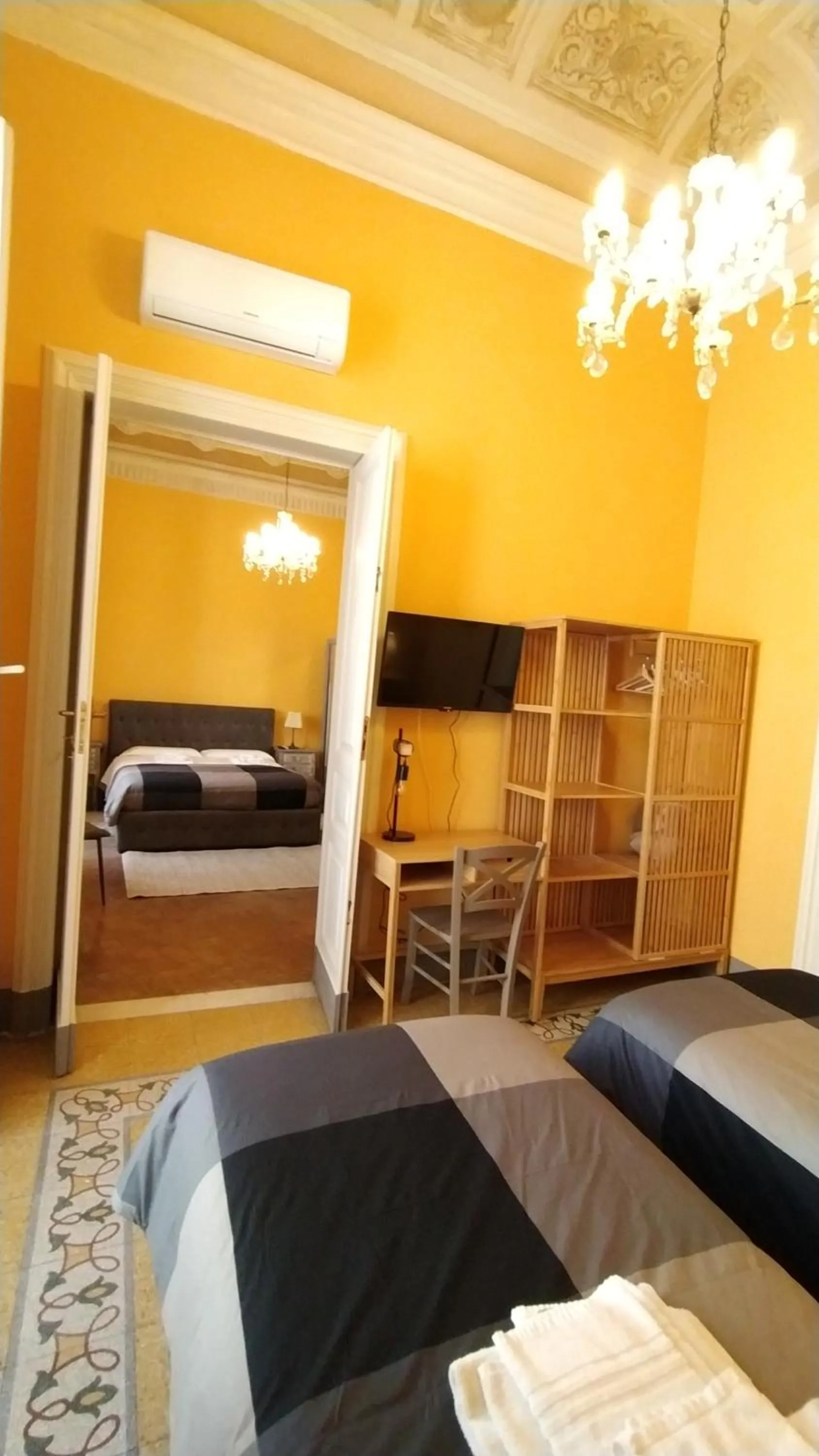 Bed in Palazzo Arcidiacono - luxury holidays