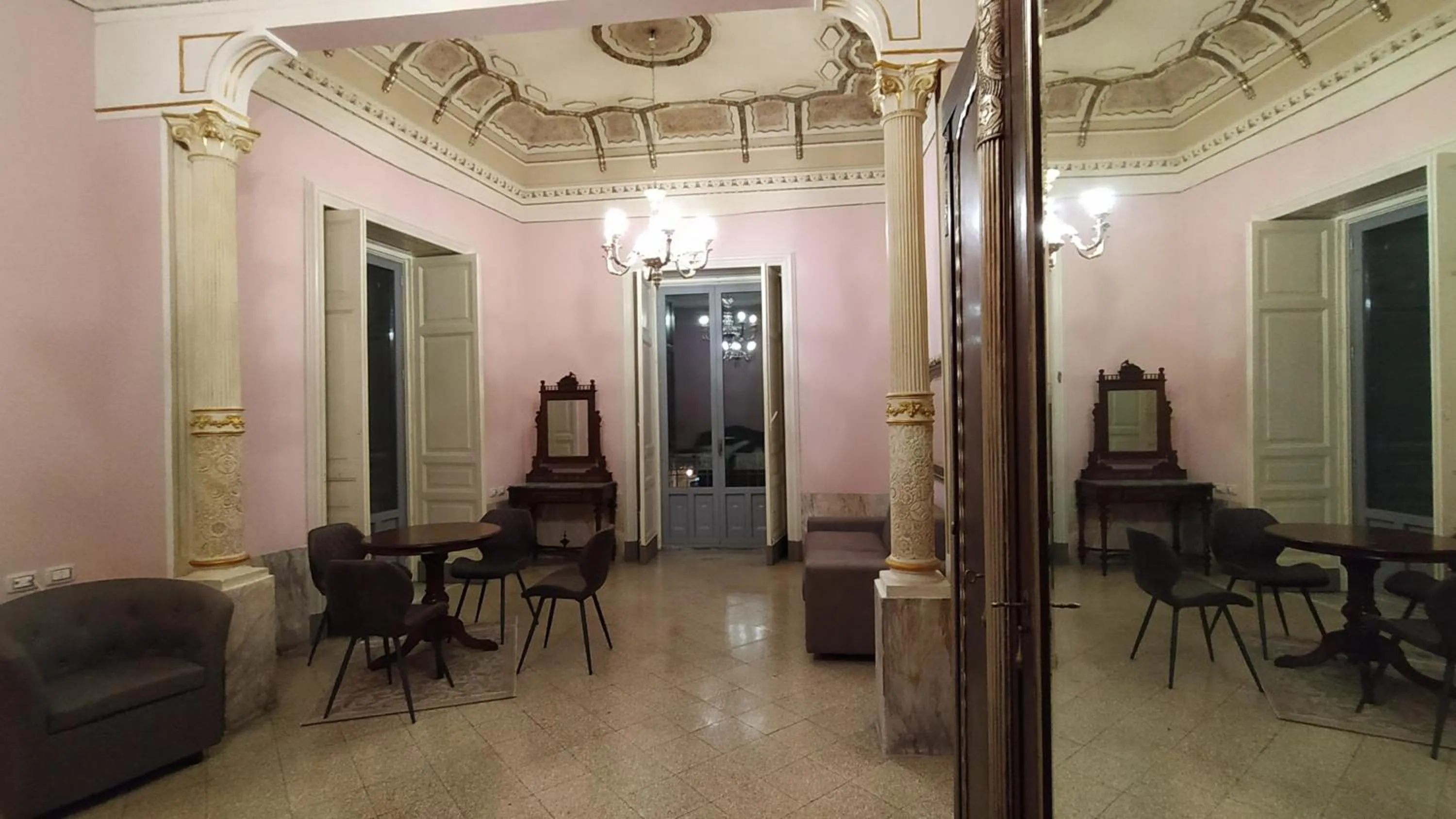 Bedroom in Palazzo Arcidiacono - luxury holidays