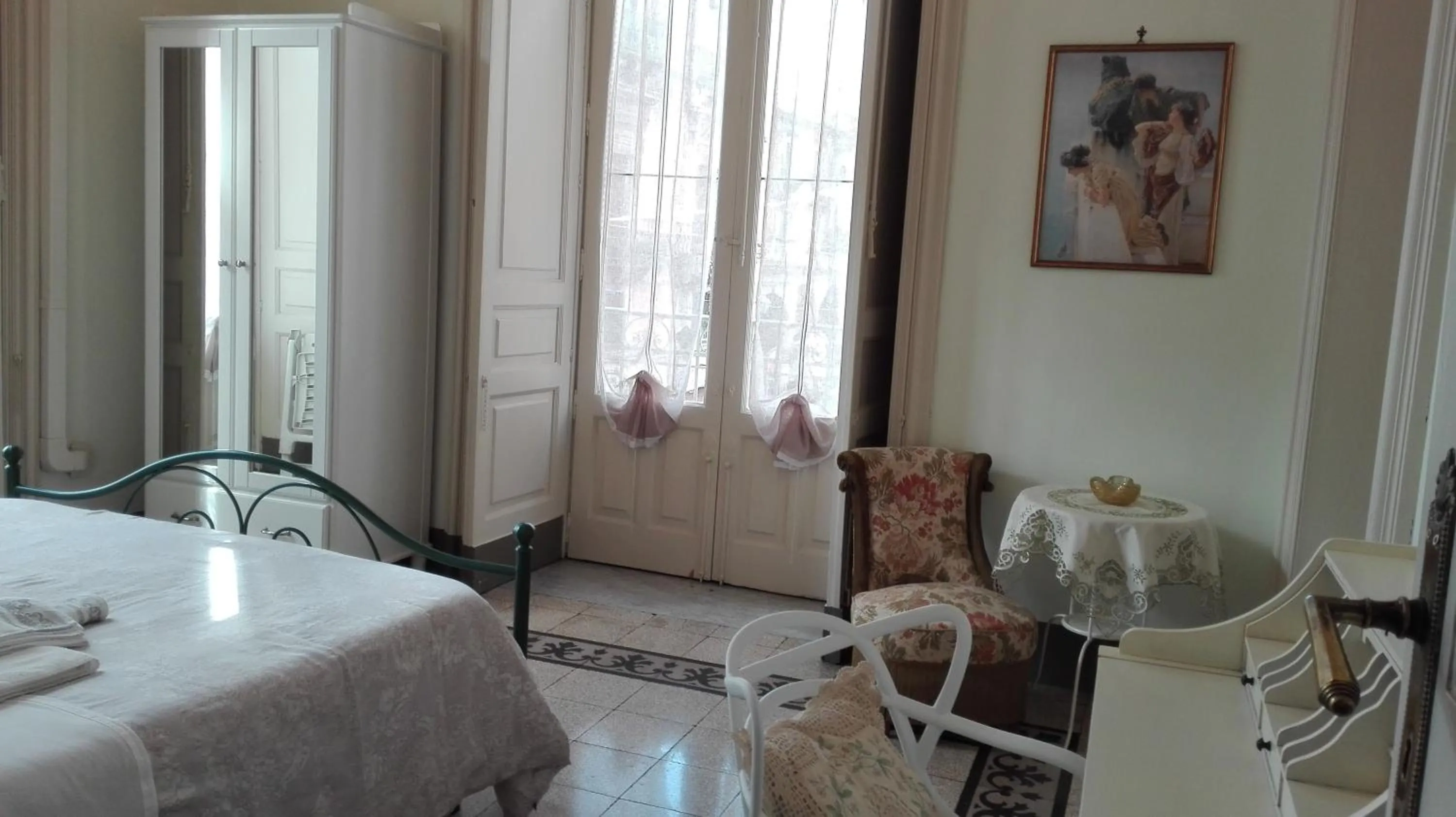 Bedroom, Bed in Palazzo Arcidiacono - luxury holidays
