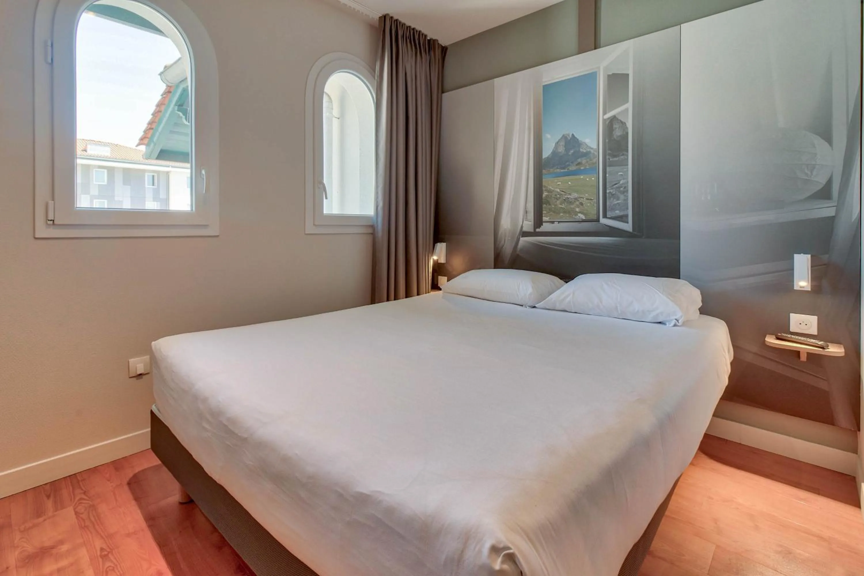 Bedroom, Bed in B&B HOTEL Saint Jean de Luz