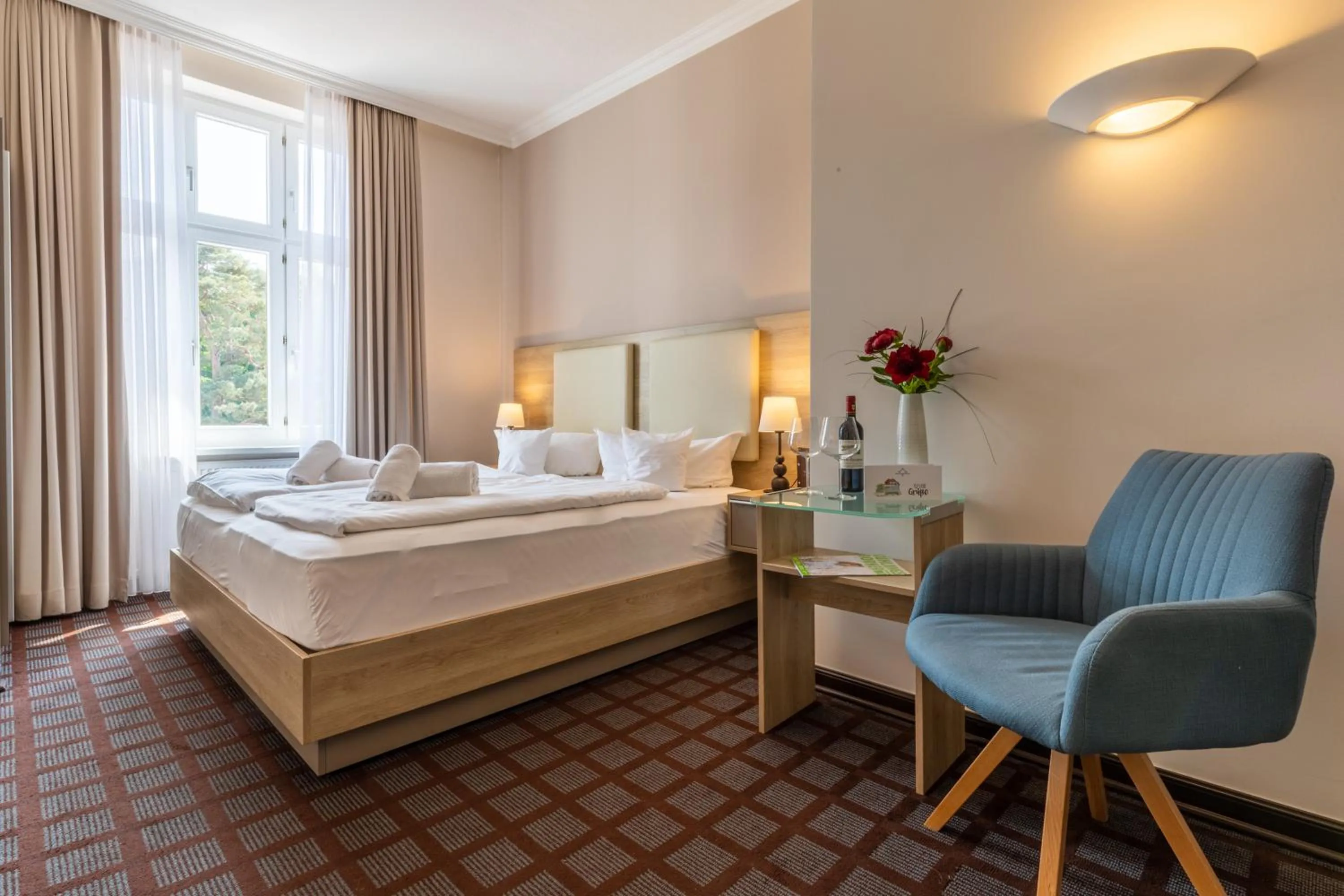 Photo of the whole room, Bed in Hotel Polar-Stern