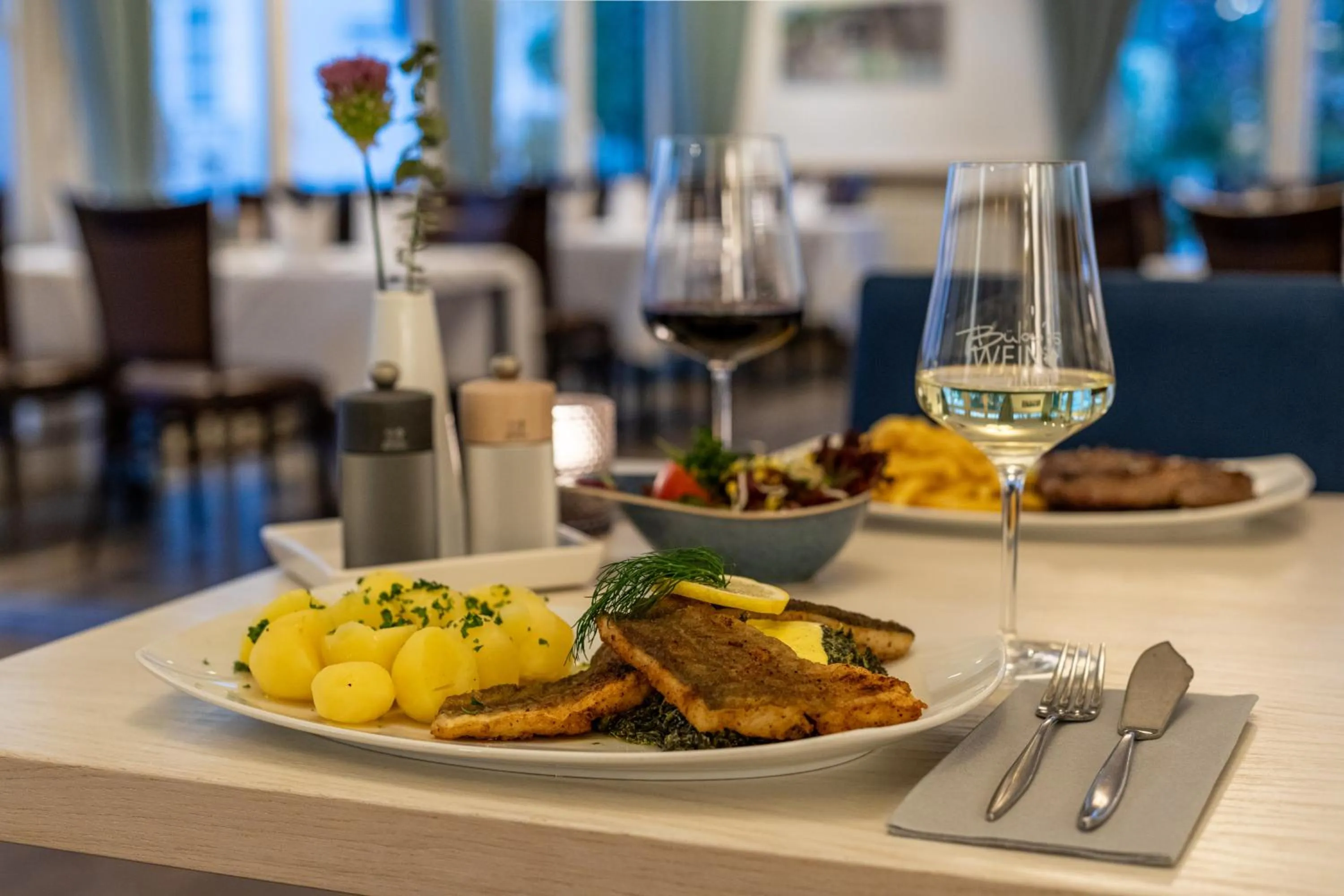 Food and drinks in Hotel Polar-Stern