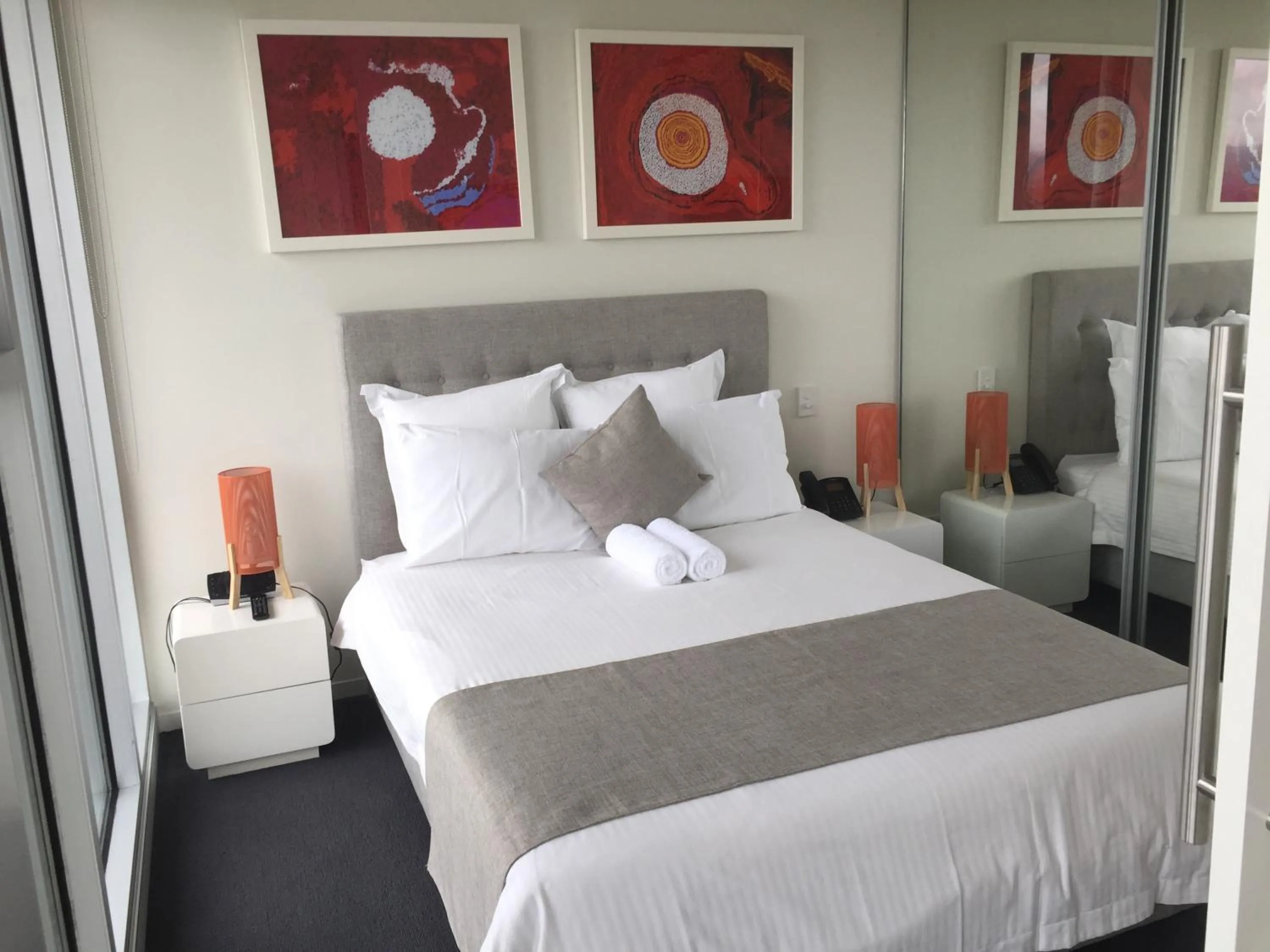 Bed in Tasha's Apartments on Warwick